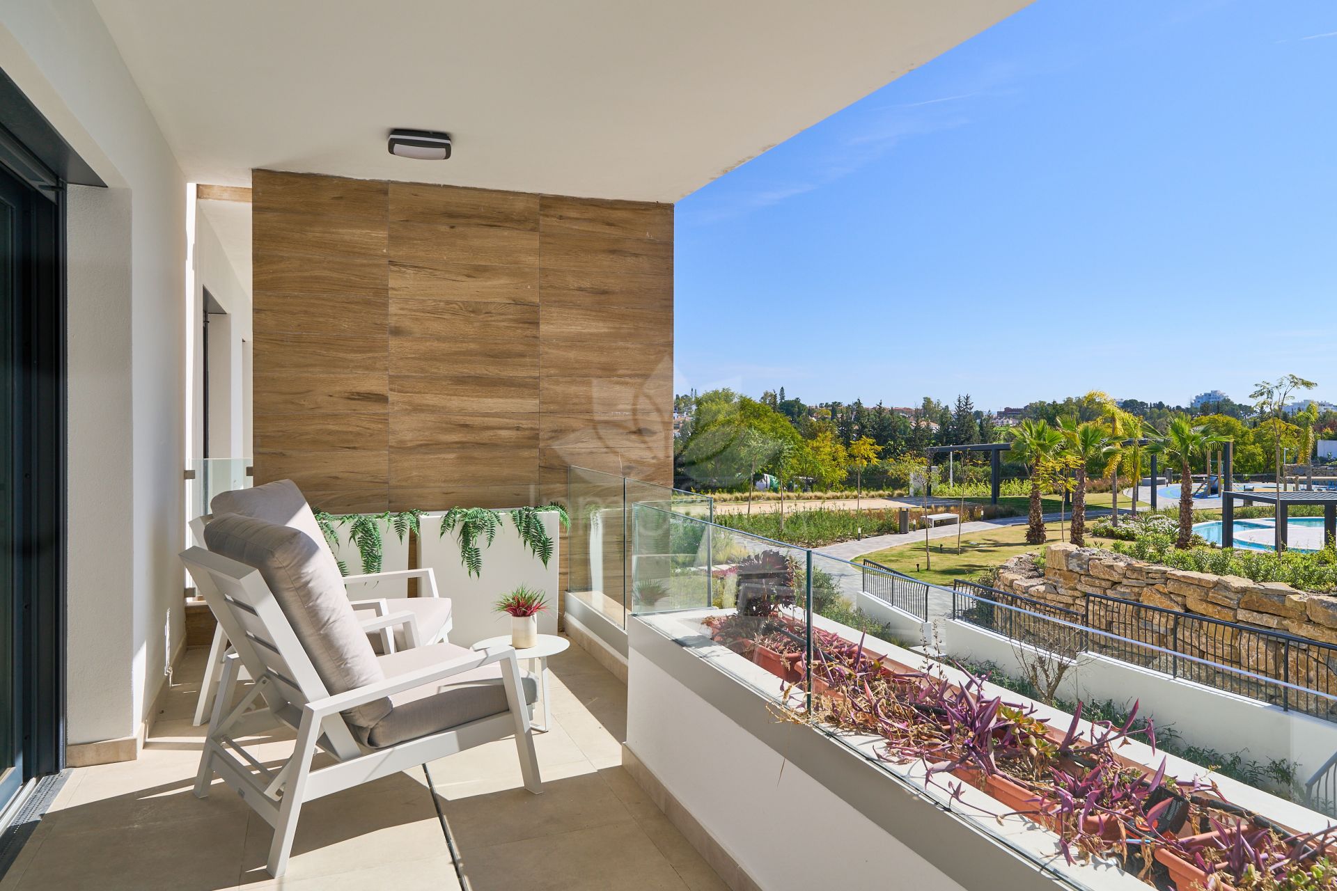 Apartment in Atalaya, Estepona