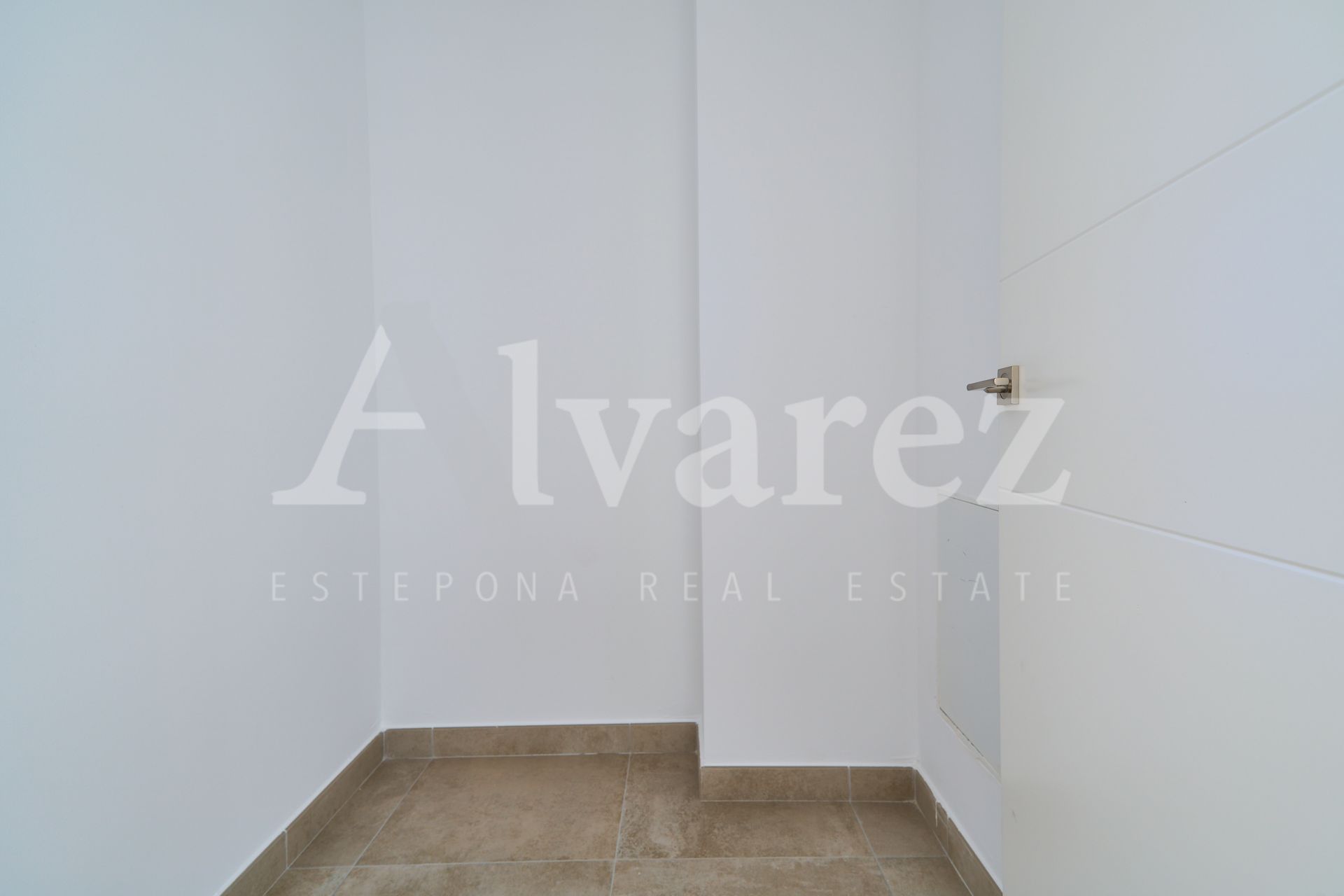 Apartment in Atalaya, Estepona