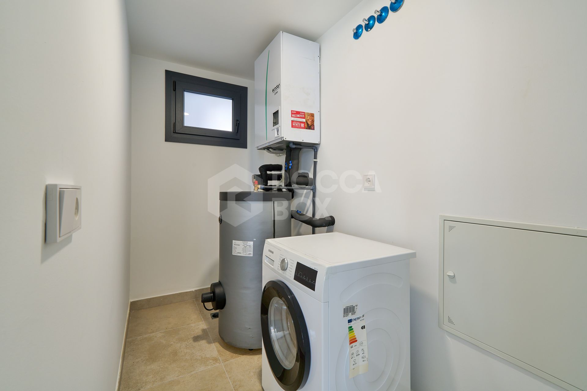 New project in a privileged location right next to Marbella - Fully Furnished - 2 Garage Spaces