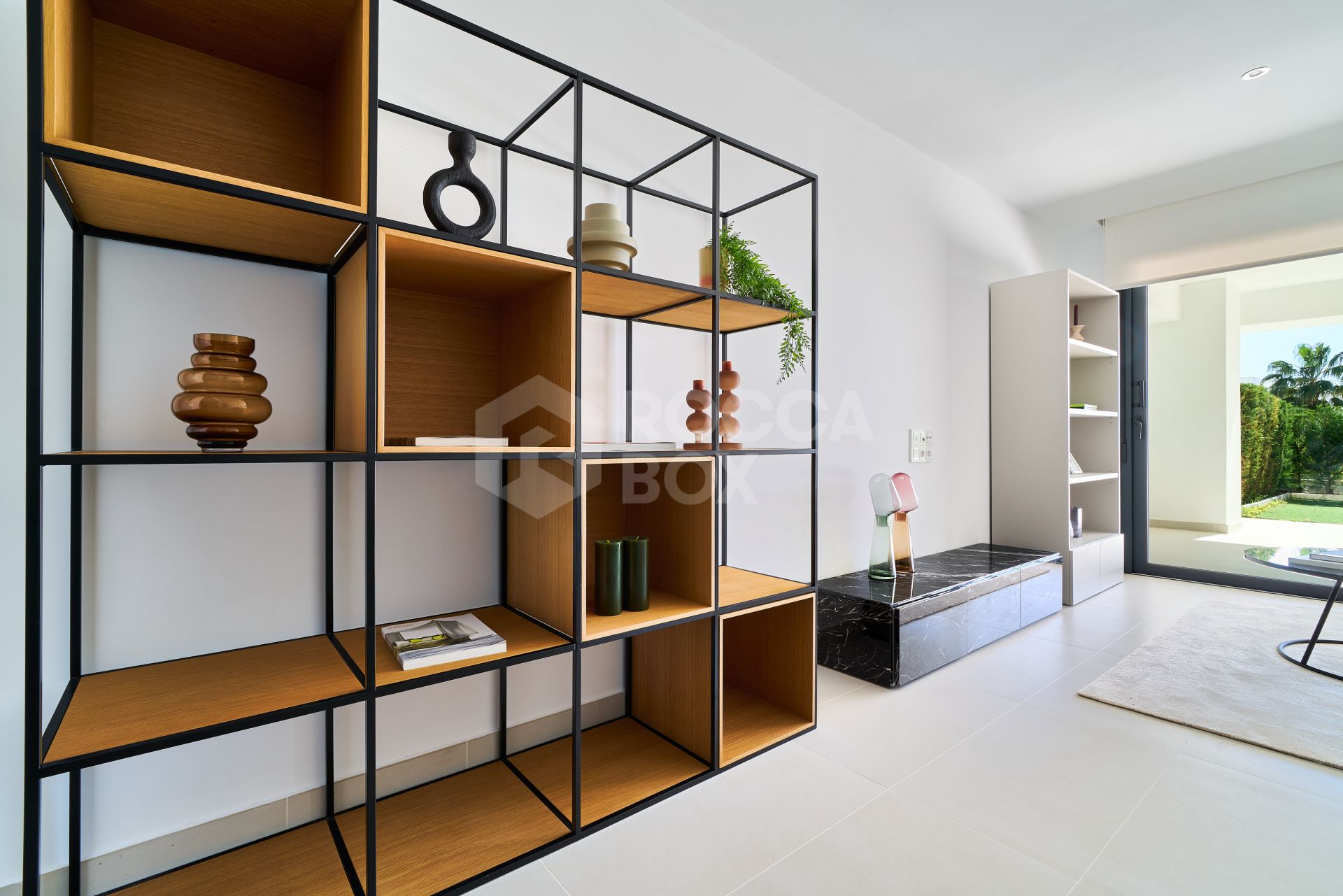 Key Ready - Last Unit - Fully furnished ground Floor in the New Golden Mile - UFH + South Orientation