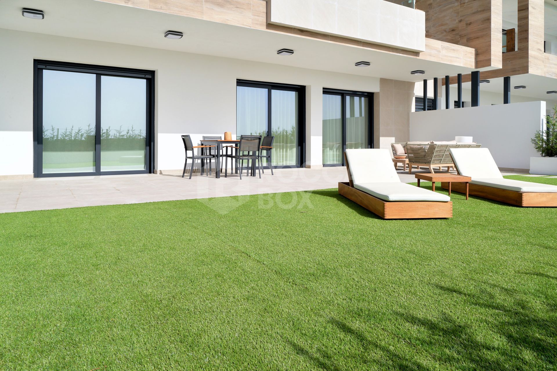 Key Ready new development of luxury apartments in a prime location next to Puerto Banús - Fully Furnished