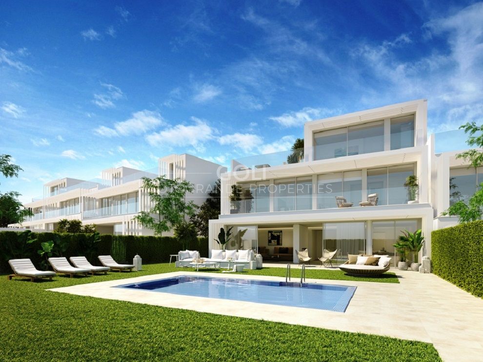 Brand new luxury attached villa in La Reserva