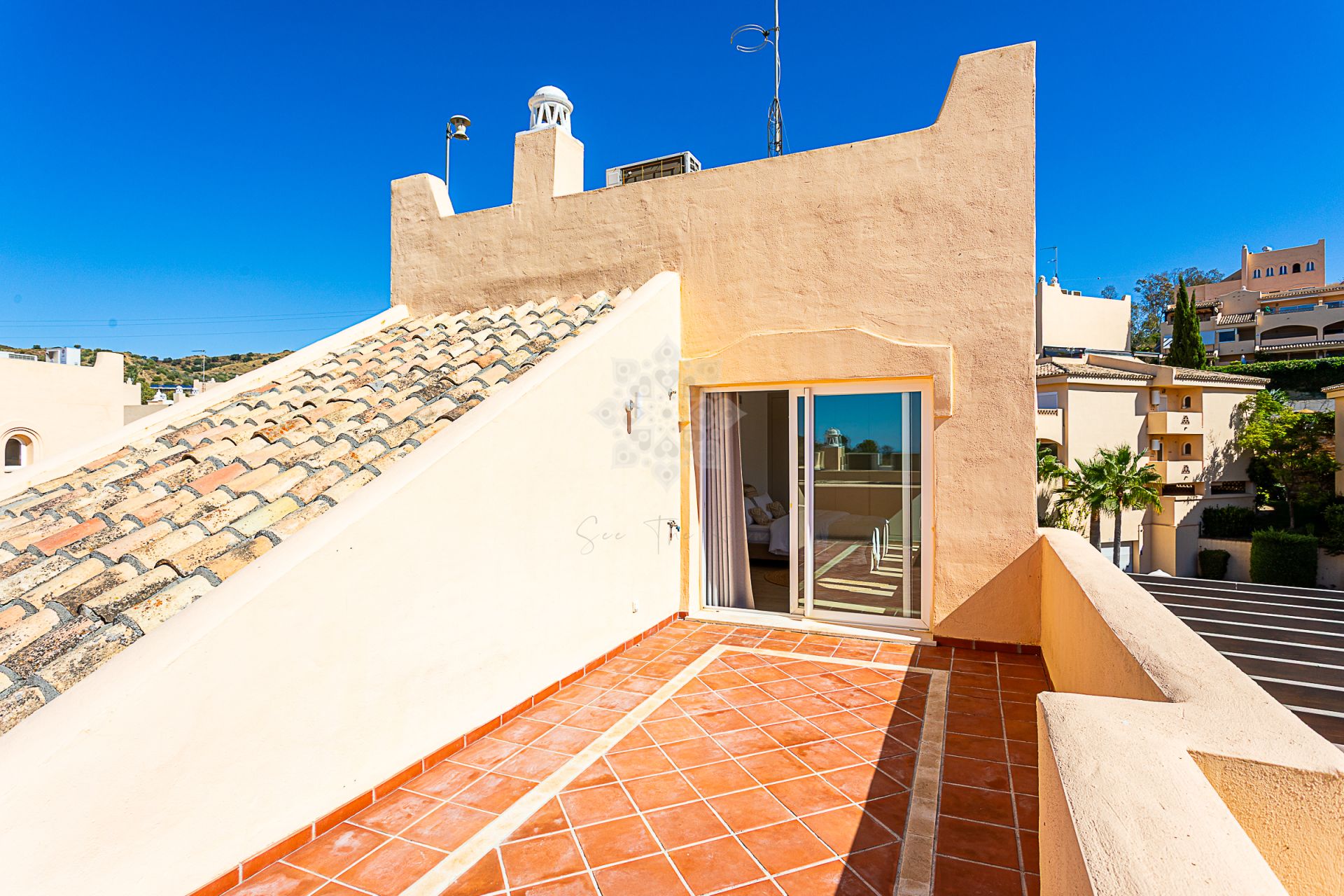 Penthouse in Elviria, Marbella