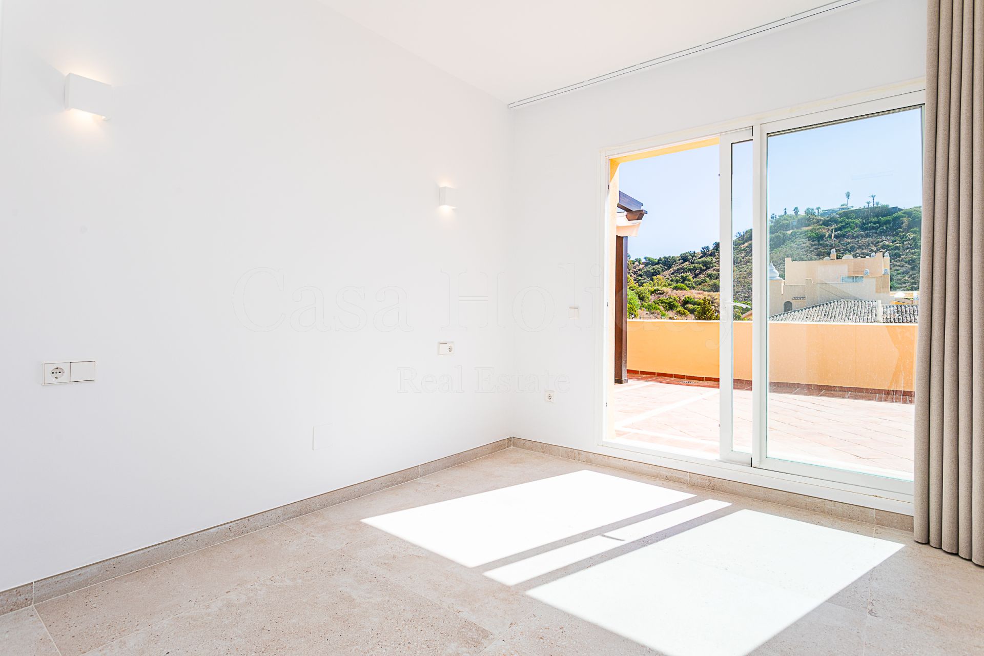 Penthouse in Elviria, Marbella