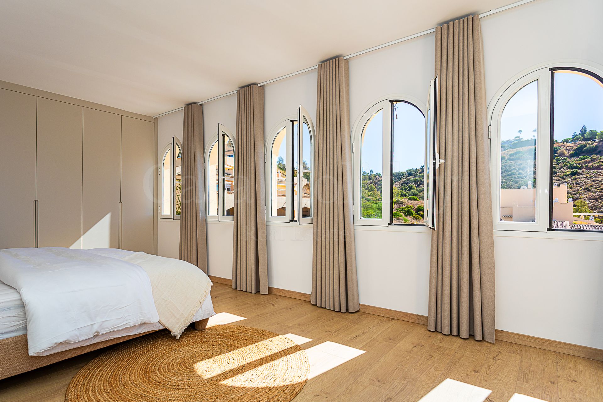 Penthouse in Elviria, Marbella