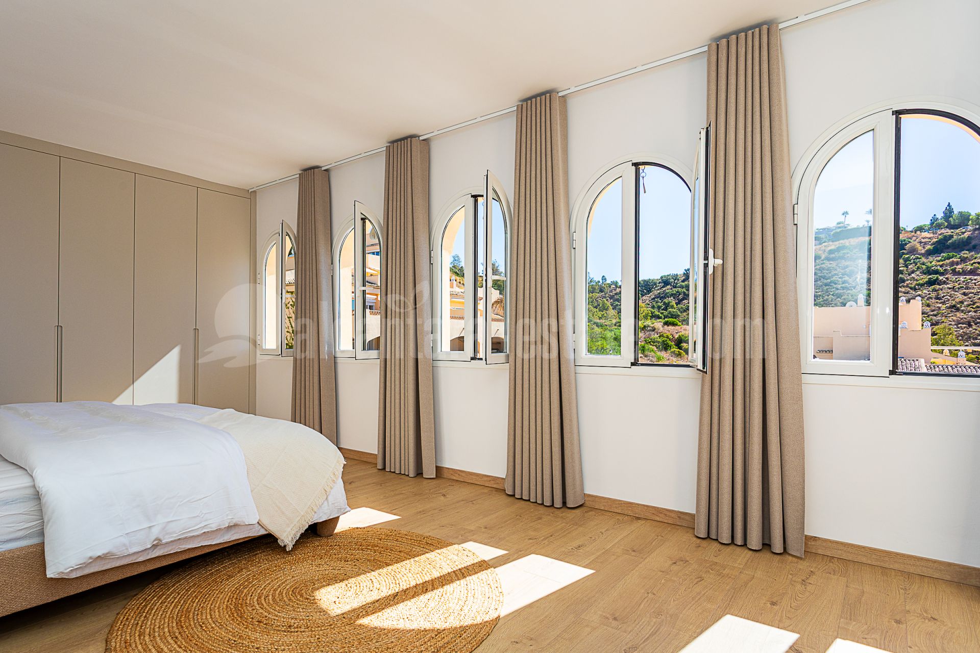 Penthouse in Elviria, Marbella