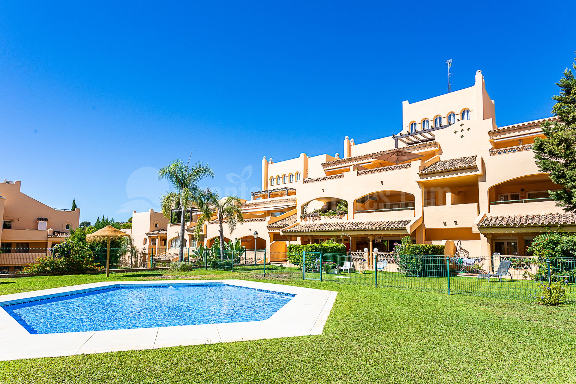 Penthouse in Elviria, Marbella