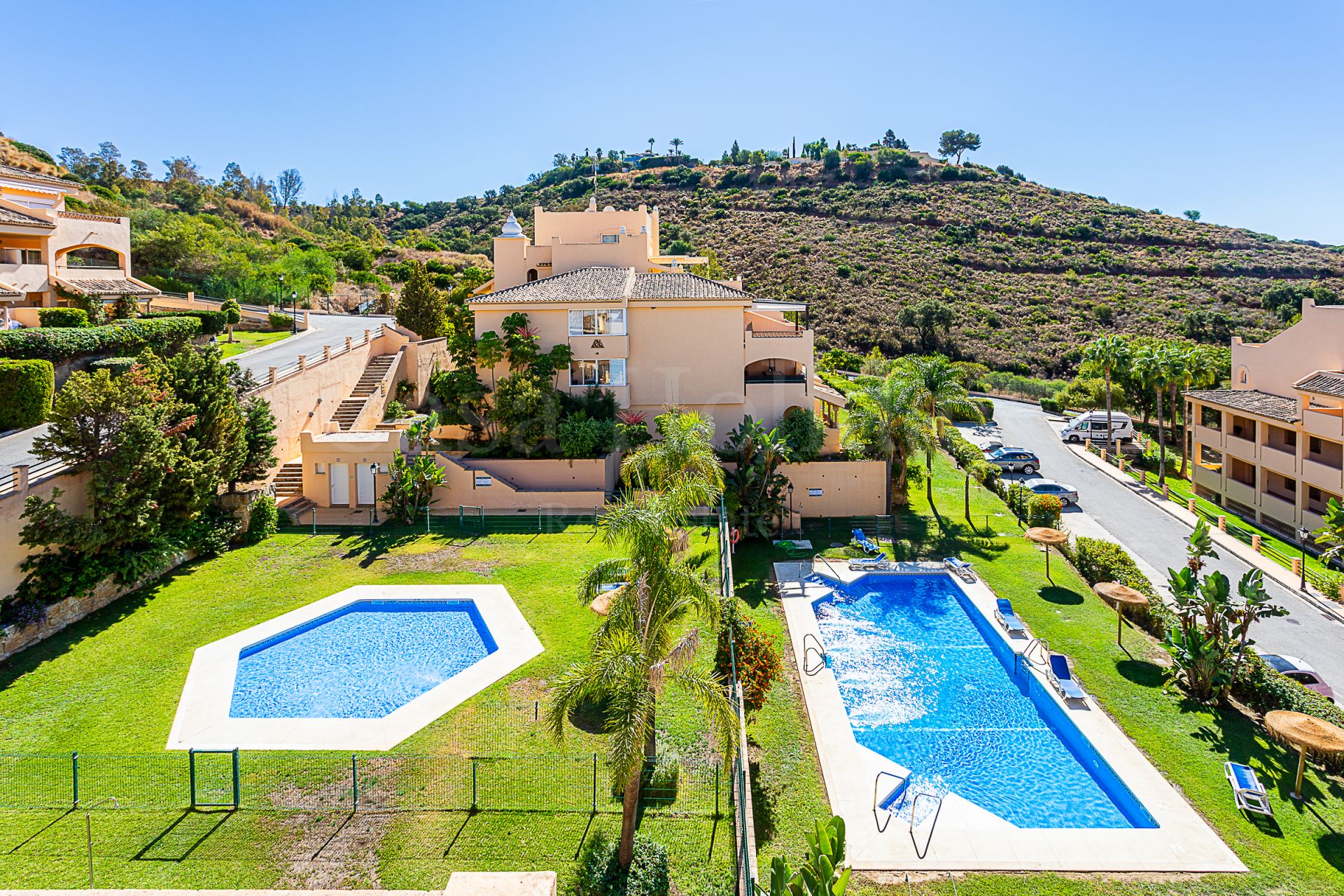 Penthouse in Elviria, Marbella