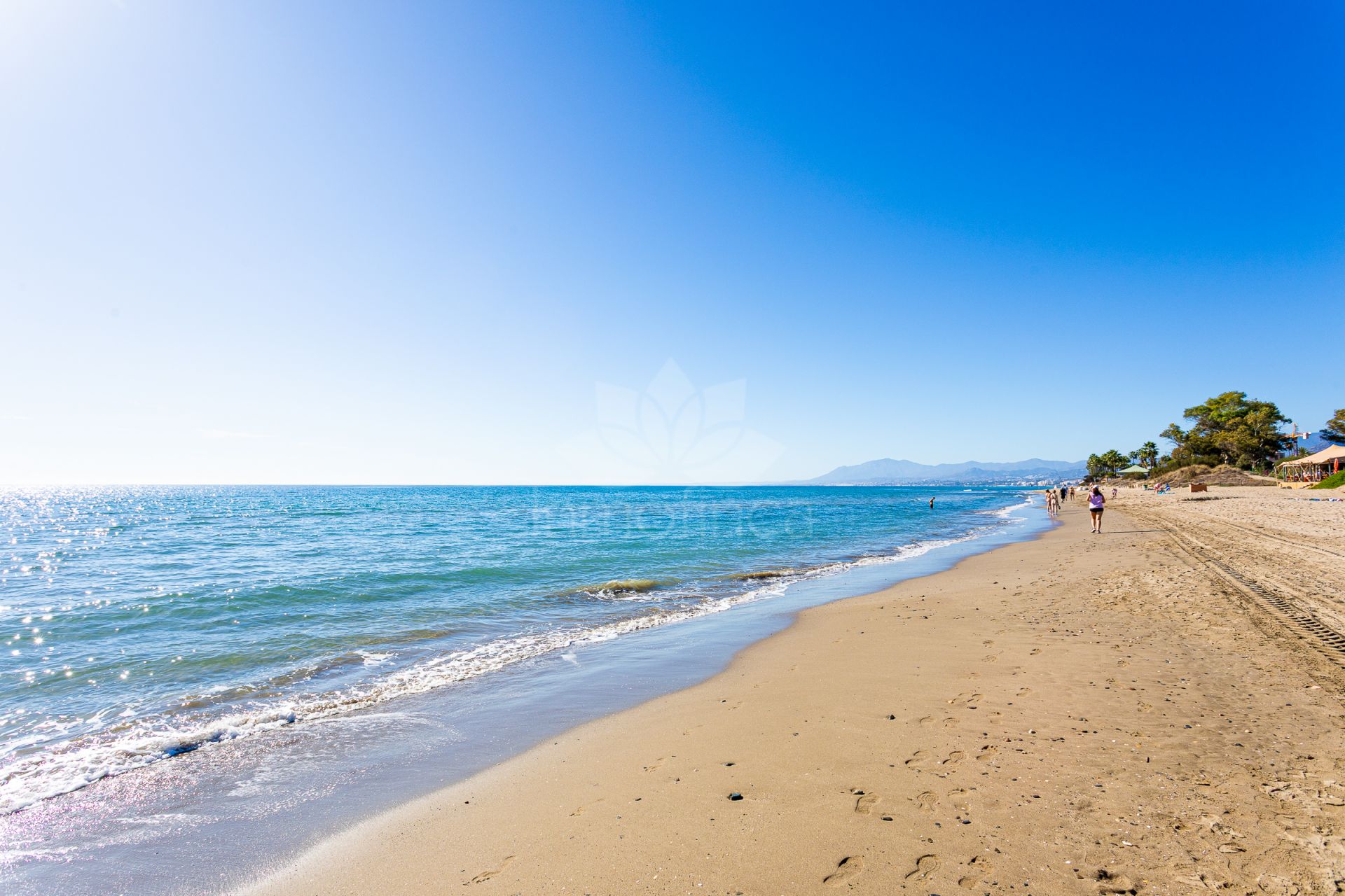 Apartment in Marbella East, Marbella