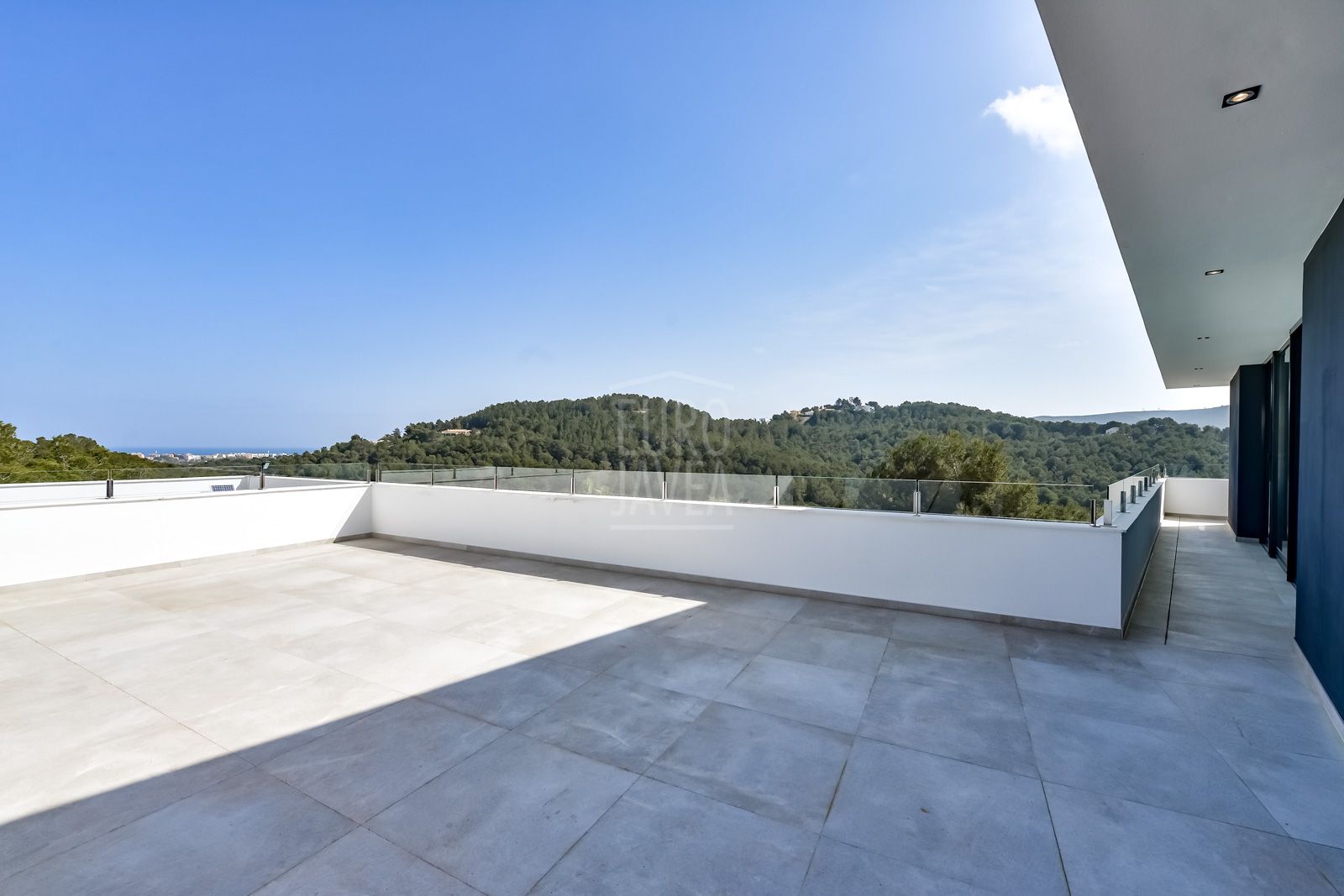 New and modern construction for sale in Javea with sea views