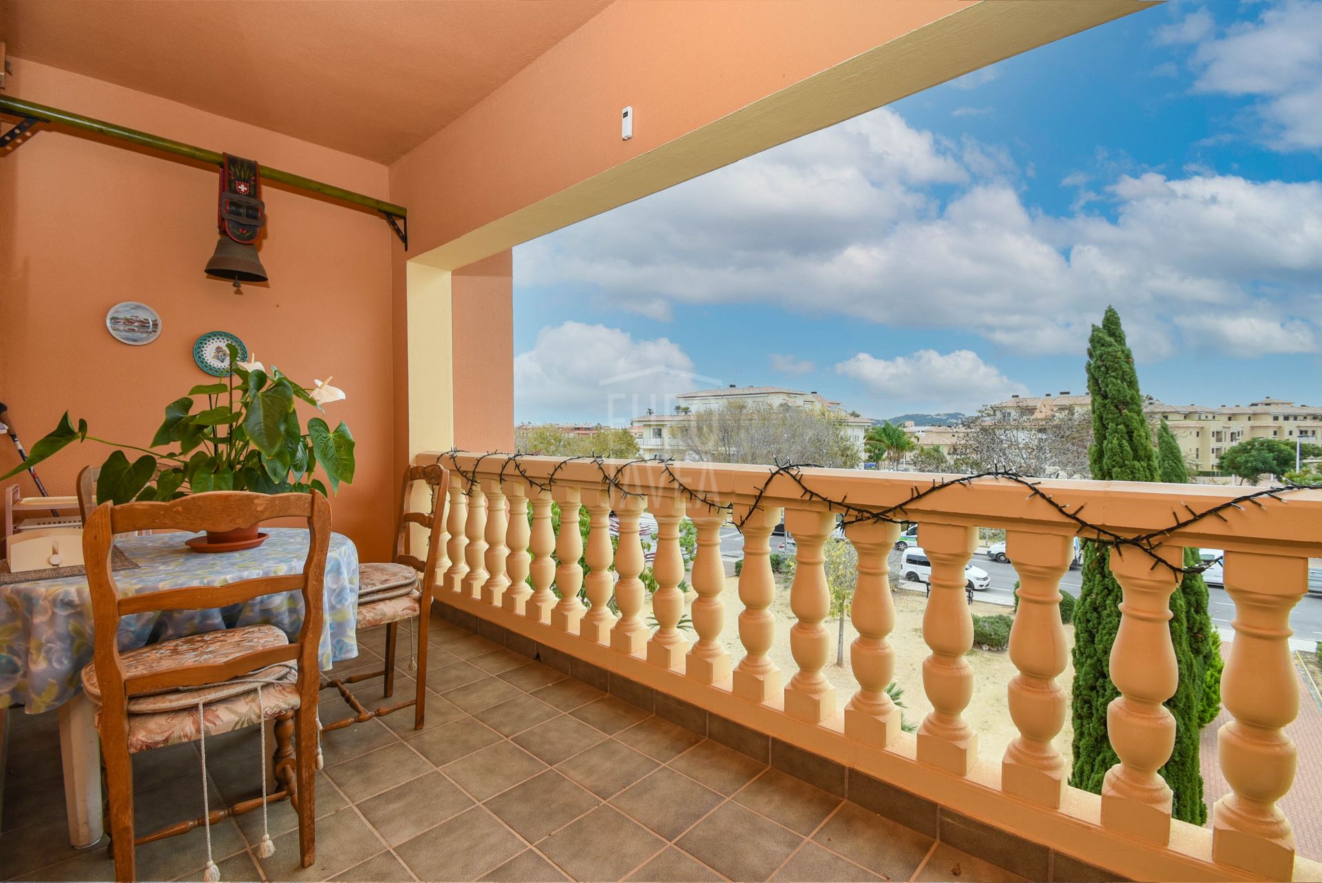 Duplex for sale in the center of the Port of Jávea, walking to the sea.