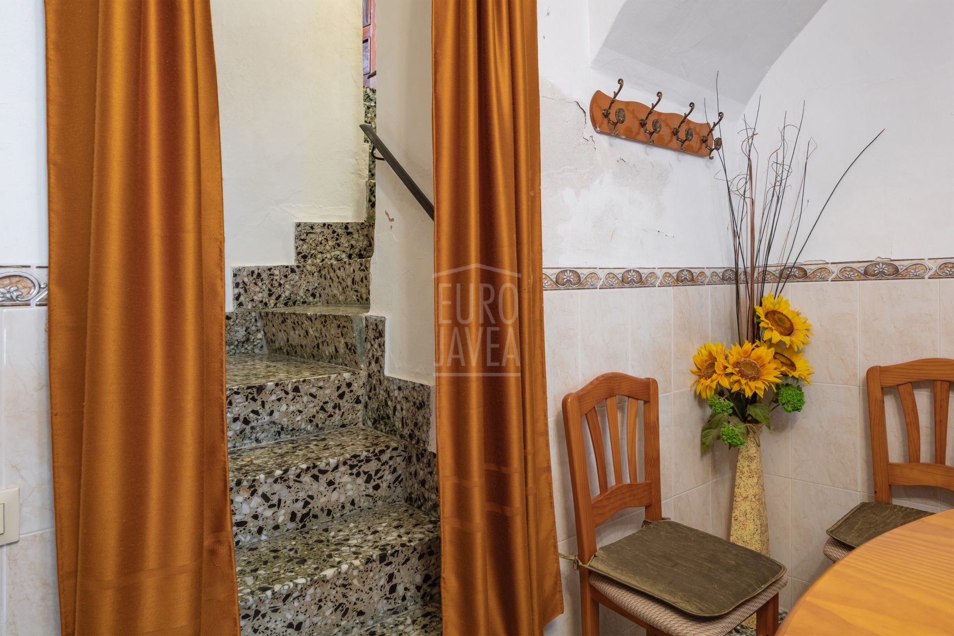 Townhouse to renovate in Jávea’s historic centre