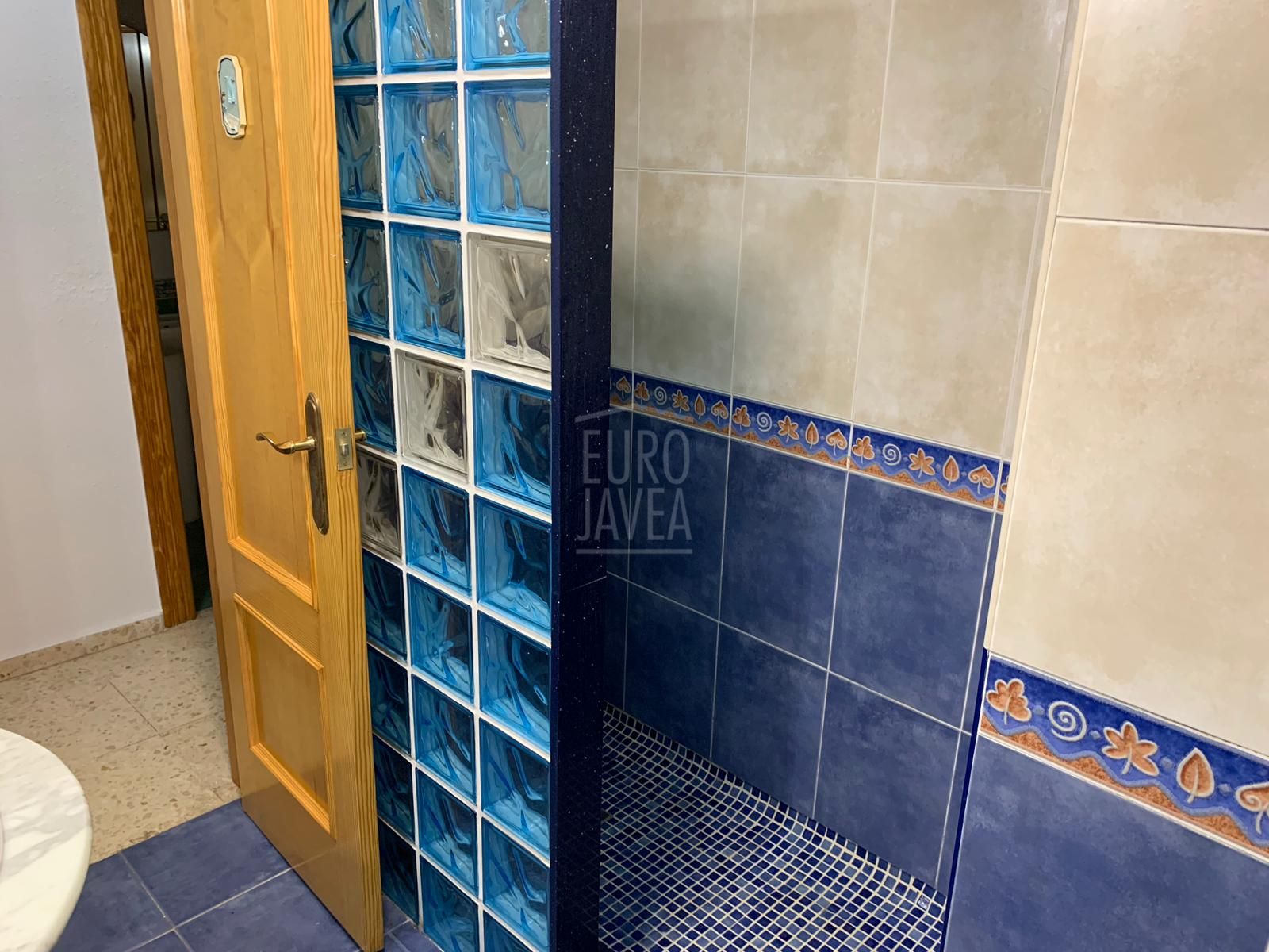 Spacious Four-Bedroom Apartment in Puerto, Jávea