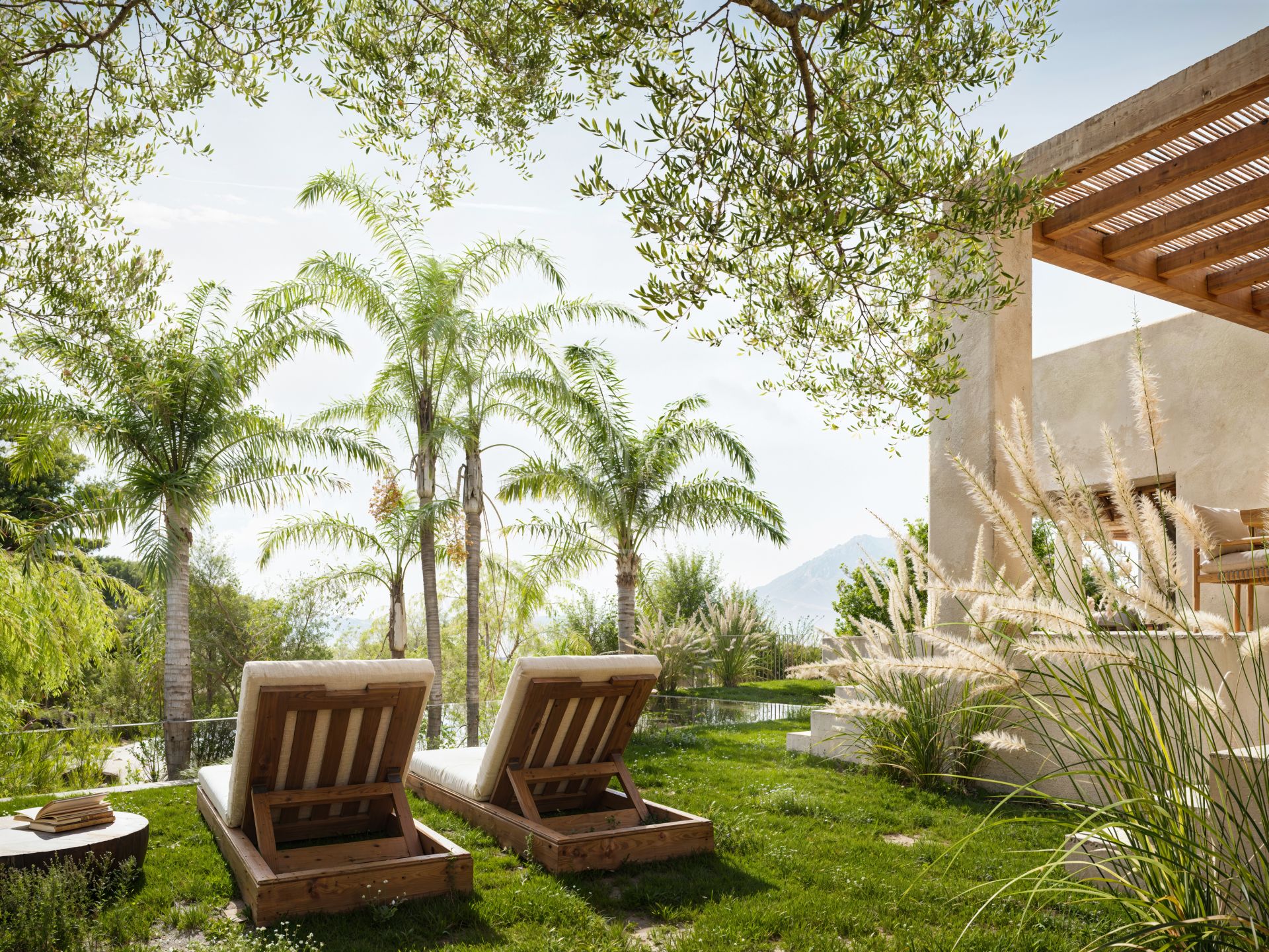 Casa Catalina, contemporary Mediterranean elegance in the Castellans area