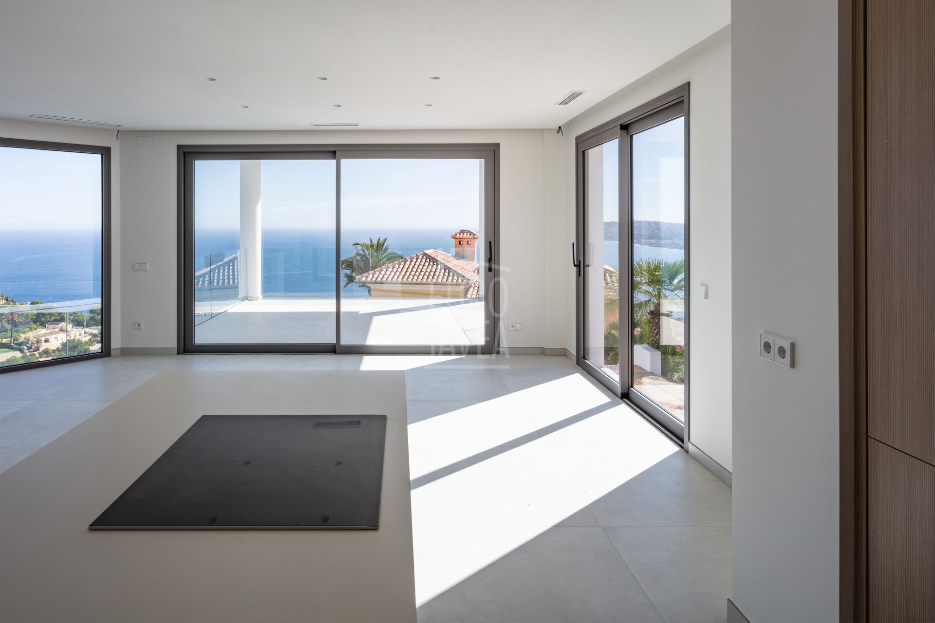 Villa Allure, luxe méditerranéen avec vue panoramique sur la mer à La Corona, Jávea