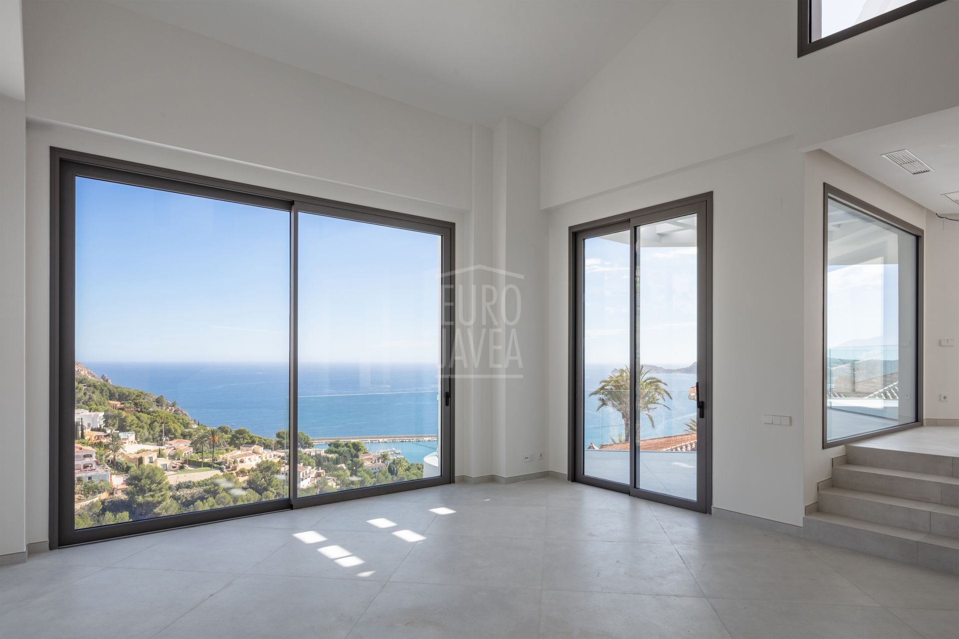 Villa Allure, luxe méditerranéen avec vue panoramique sur la mer à La Corona, Jávea