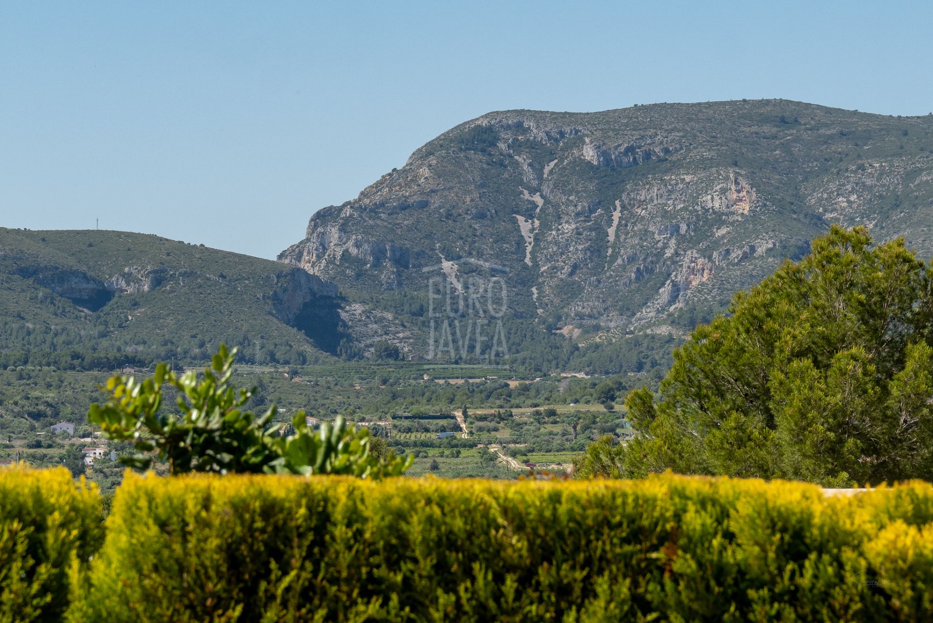 Villa de luxe au Montgó avec intimité absolue et vues panoramiques