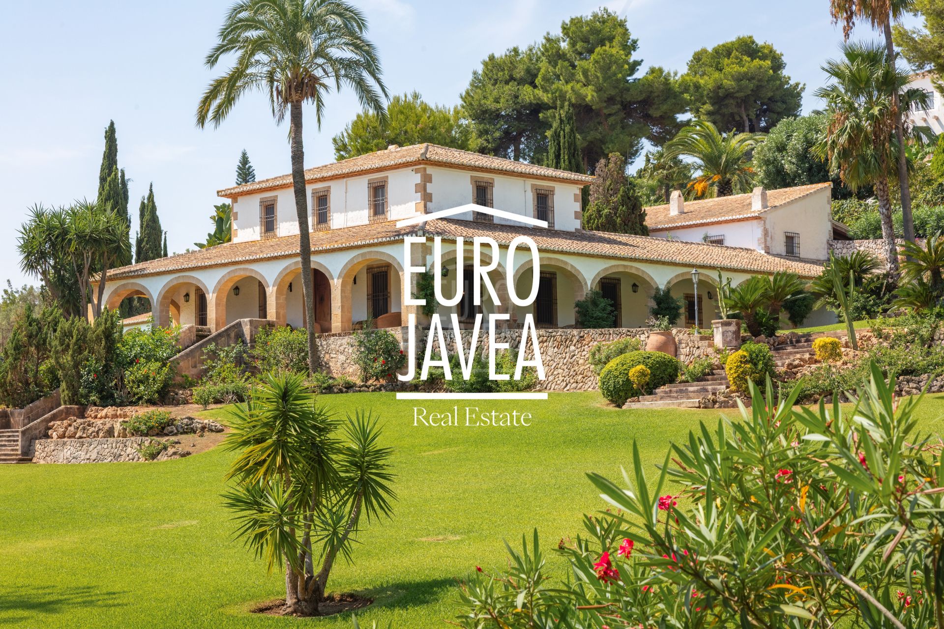 Villa Alberca – An exceptional Mediterranean estate with a large plot in El Tosalet, Jávea