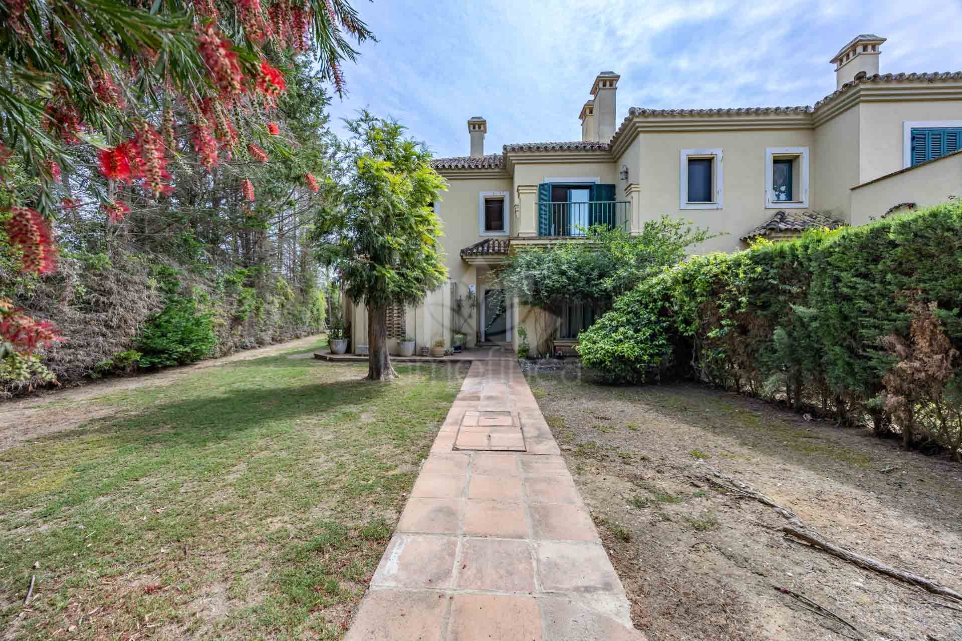 Semi Detached House in El Casar Fronda, Sotogrande