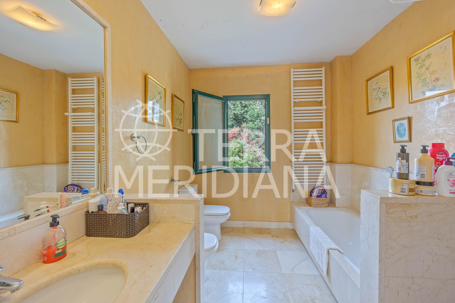 Semi Detached House in El Casar Fronda, Sotogrande