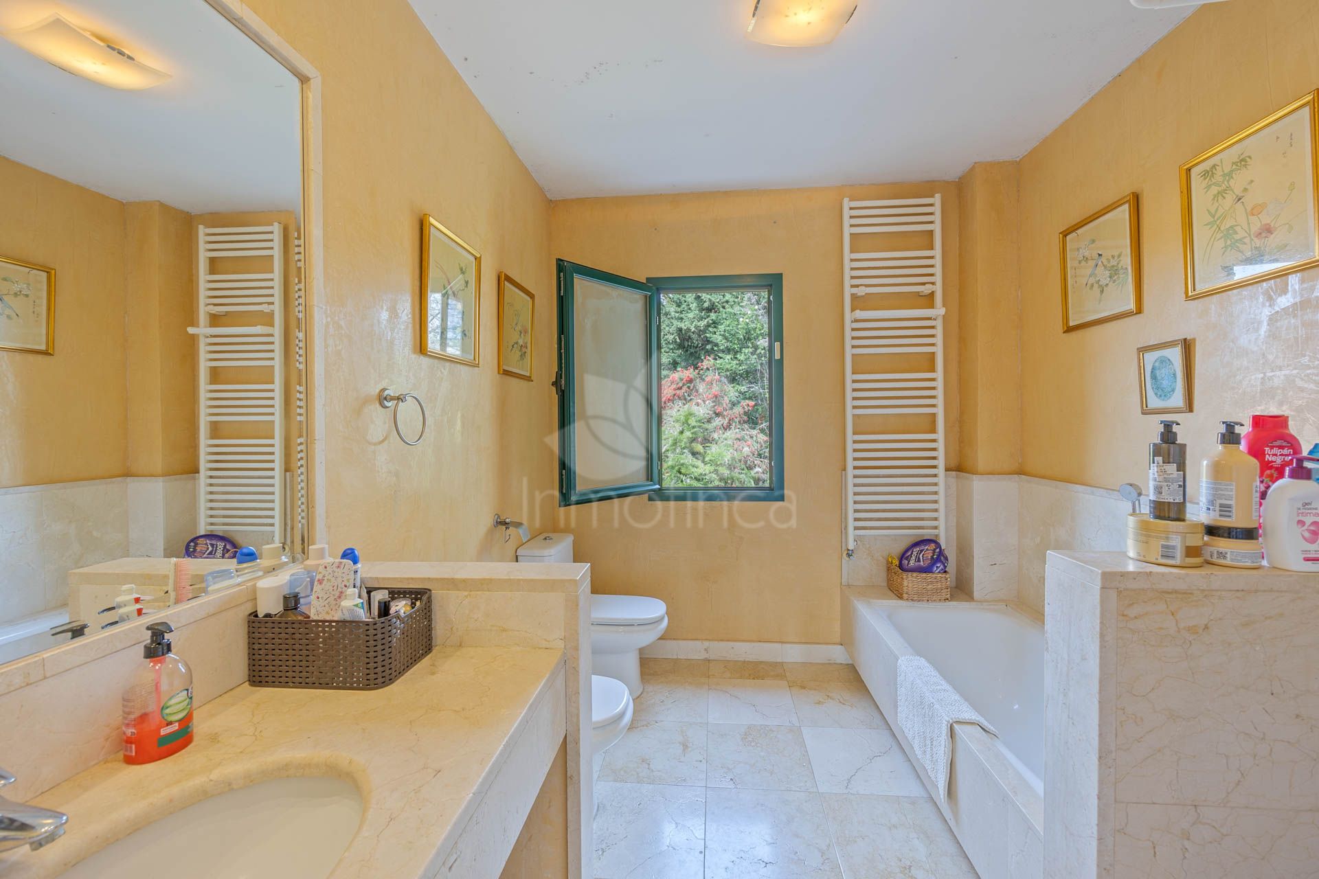 Semi Detached House in El Casar Fronda, Sotogrande