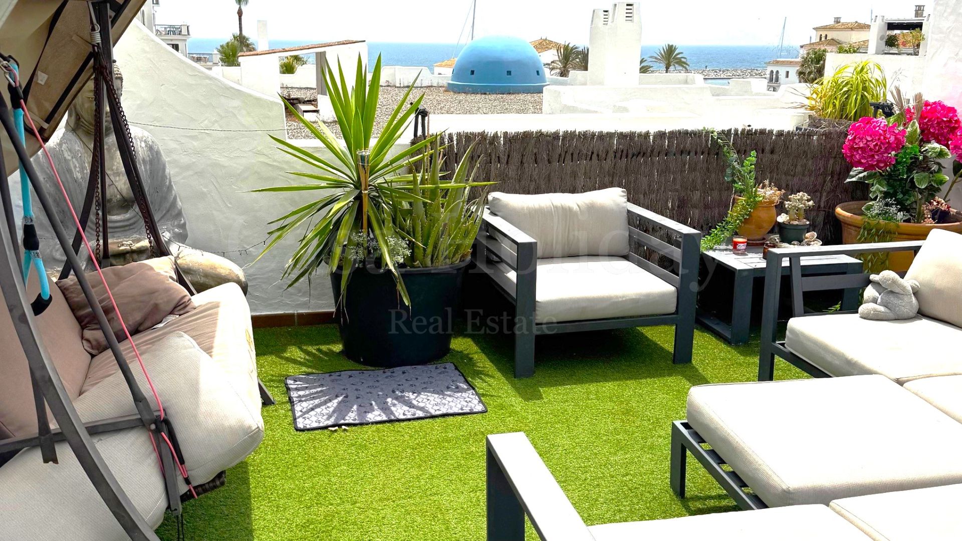 Penthouse in Puerto La Duquesa, Manilva