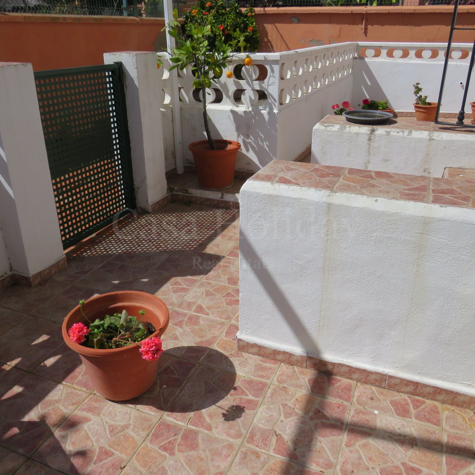 Ground Floor Apartment in Los Hidalgos, Manilva