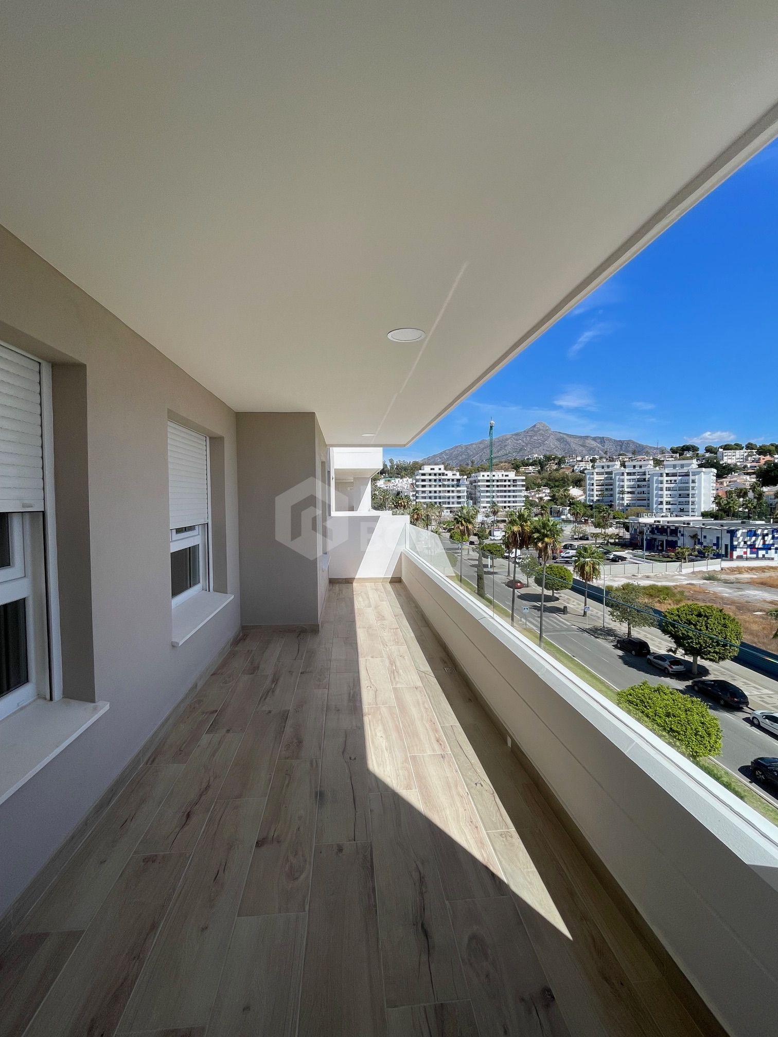 Brand new Apartment in Nueva Andalucia - La Concha views and Sea Views - Keys ready!