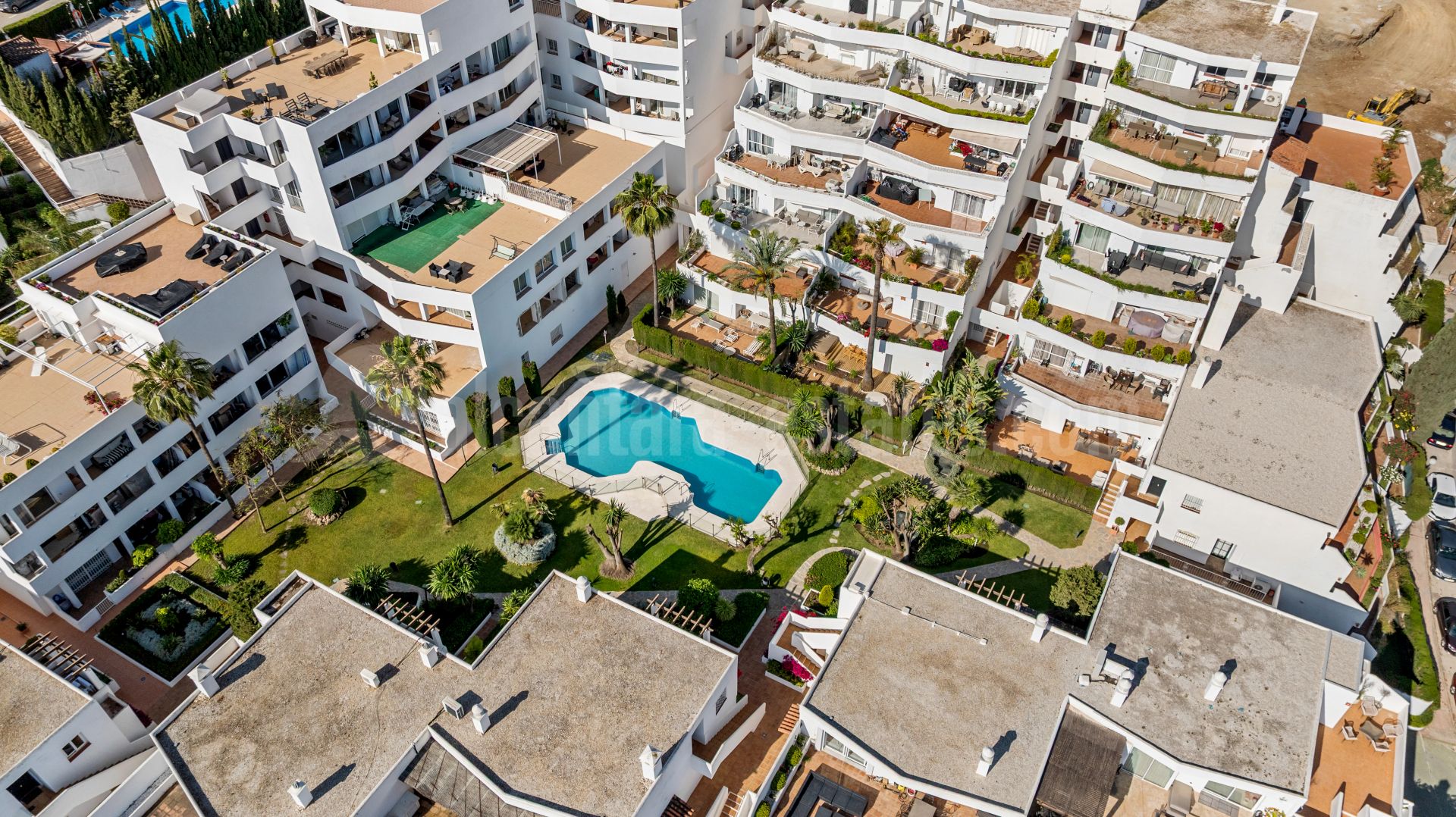 Apartamento en Nueva Andalucia, Marbella
