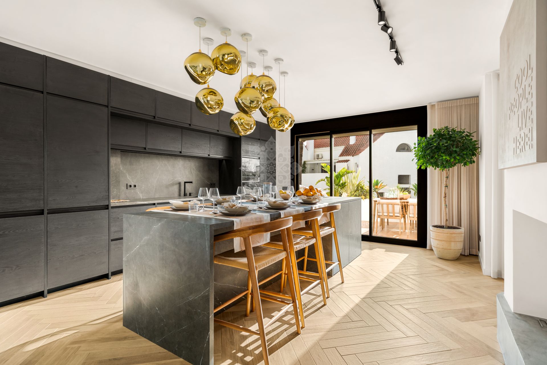Apartment in Nueva Andalucia, Marbella