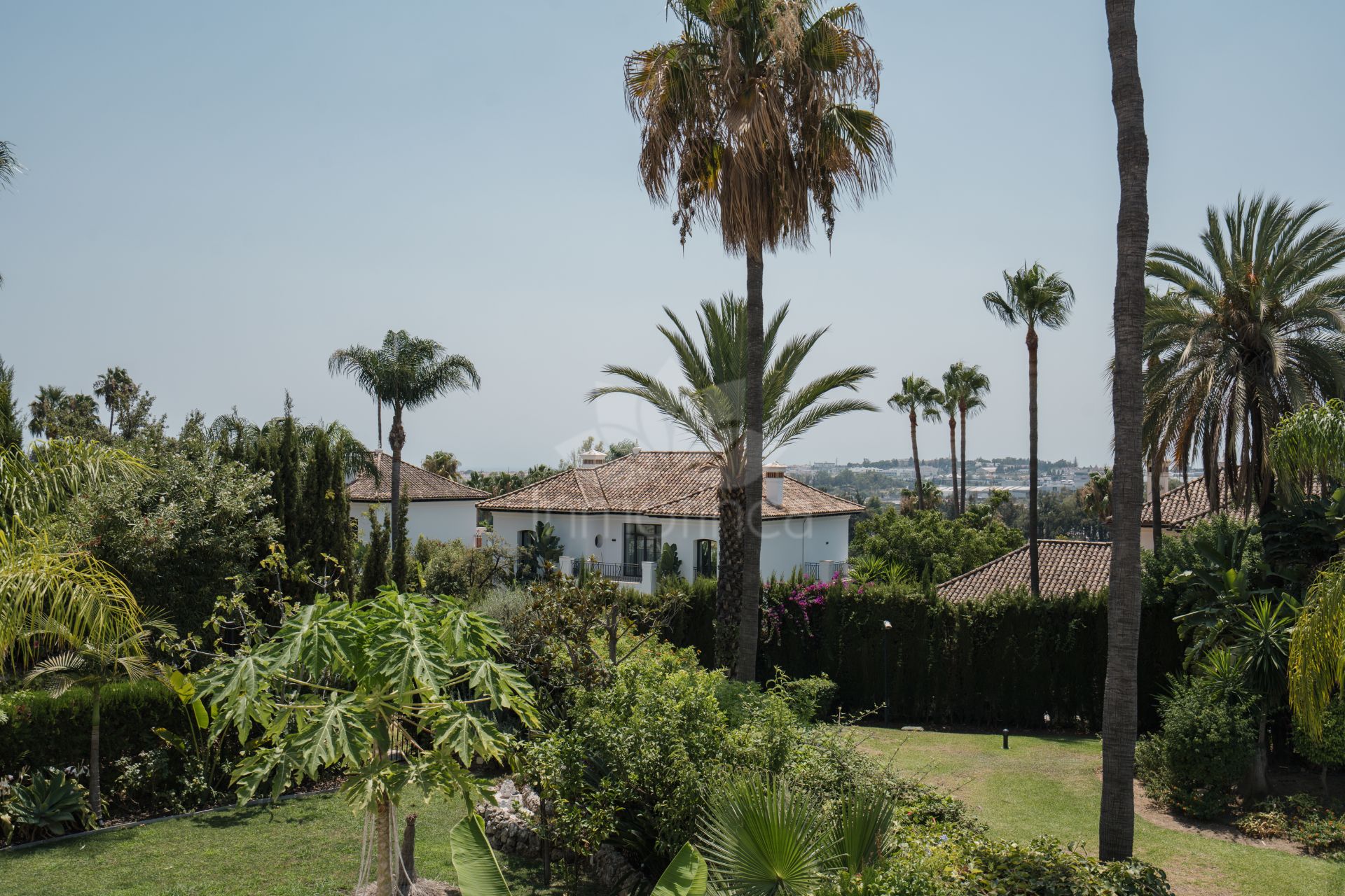 Duplex Planta Baja en Alcores del Golf, Marbella
