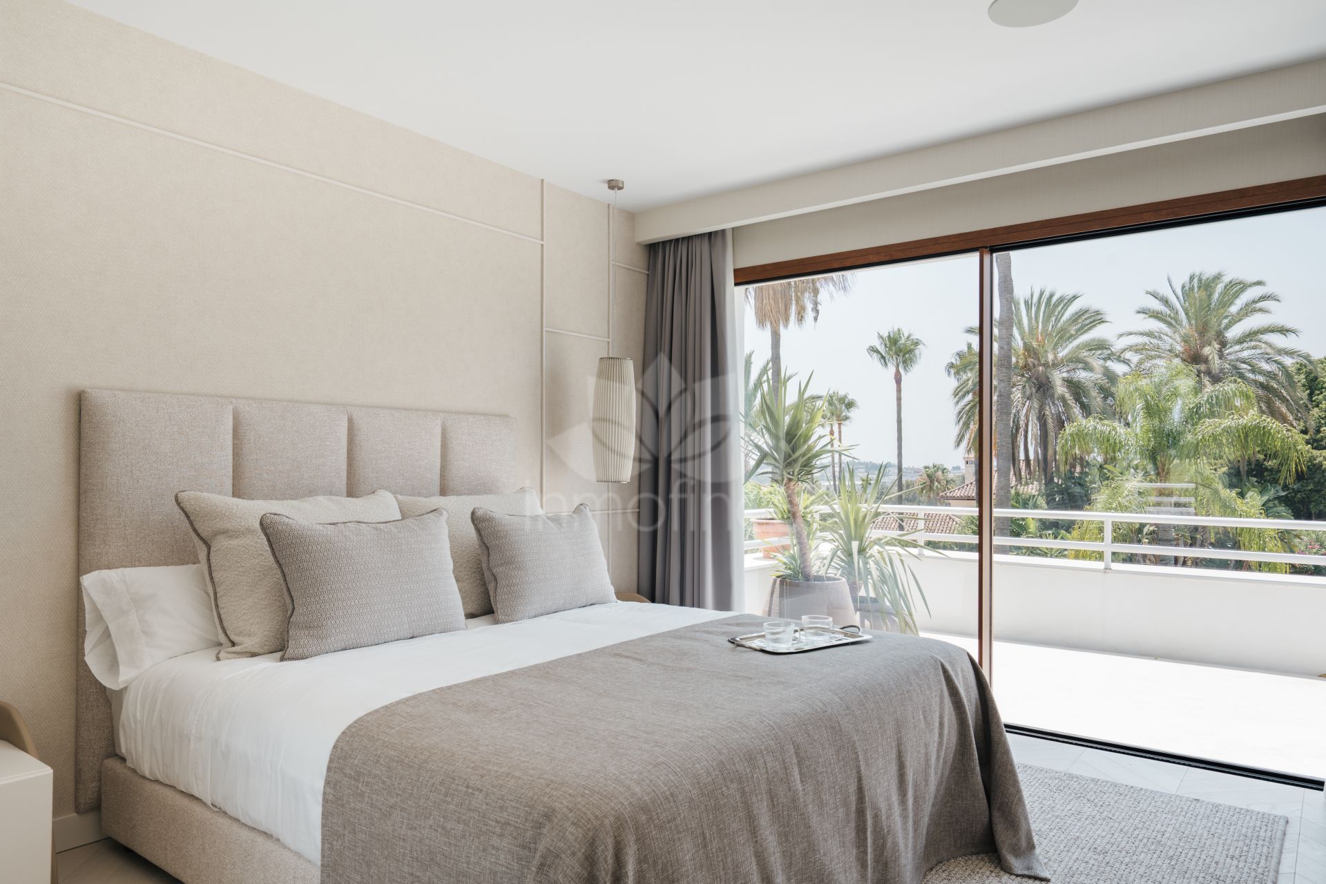 Duplex Planta Baja en Alcores del Golf, Marbella