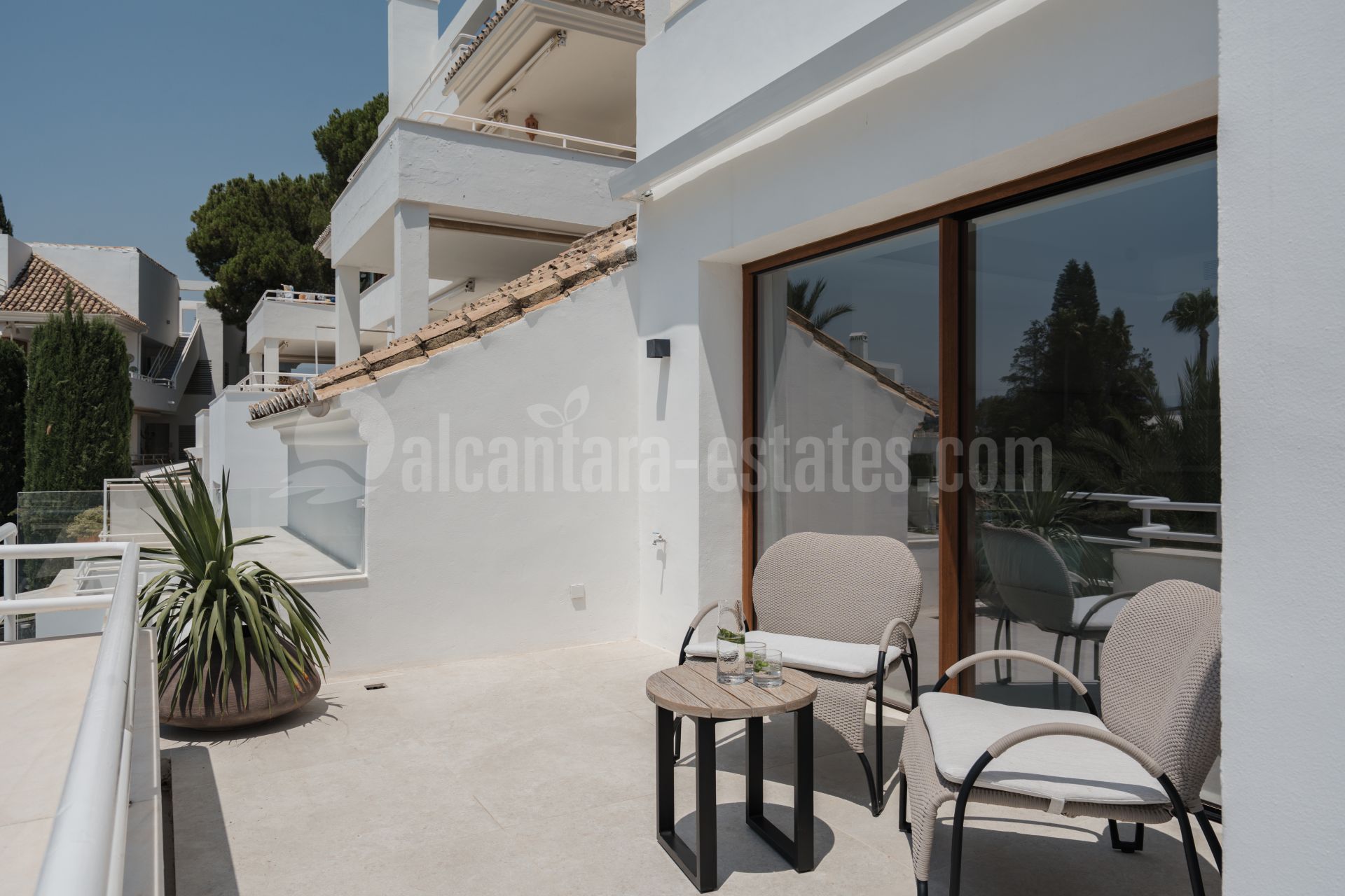 Ground Floor Duplex in Alcores del Golf, Marbella
