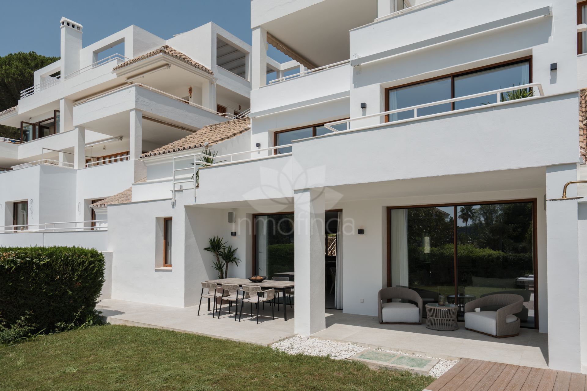 Duplex Planta Baja en Alcores del Golf, Marbella