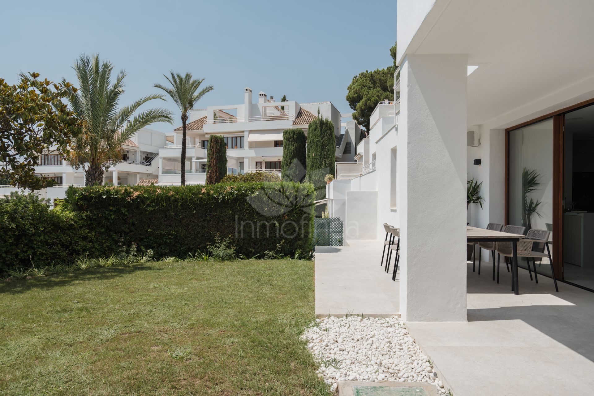 Duplex Planta Baja en Alcores del Golf, Marbella