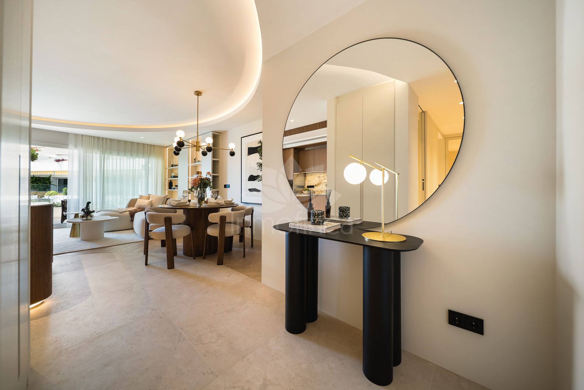 Apartment in Marbella Golden Mile, Marbella