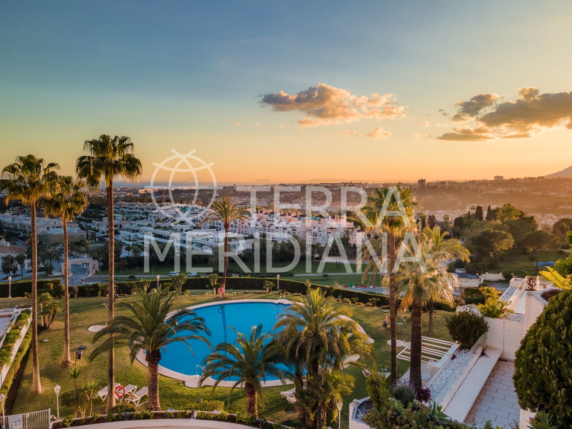 Apartment in Marbella Golden Mile, Marbella