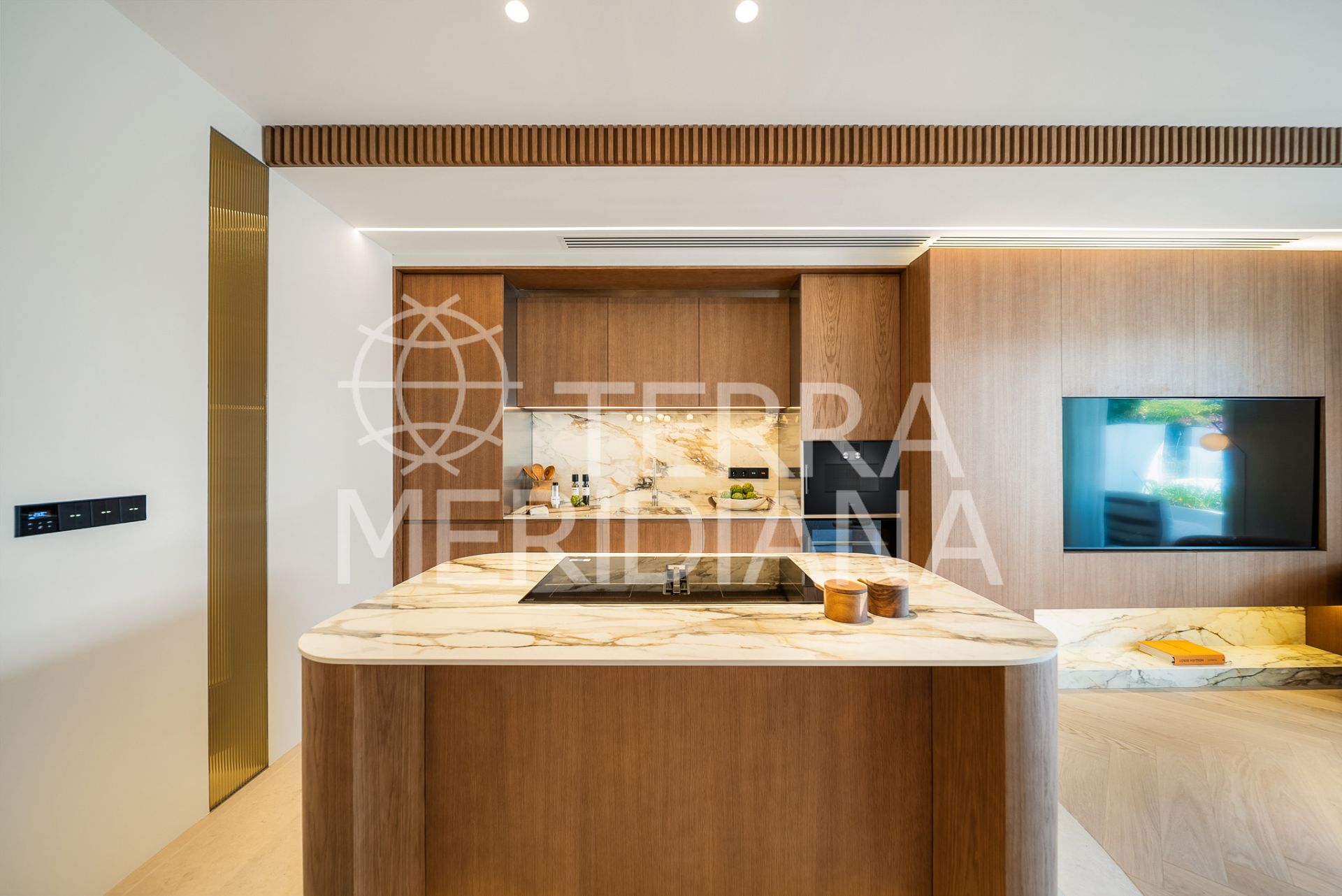 Apartment in Marbella Golden Mile, Marbella