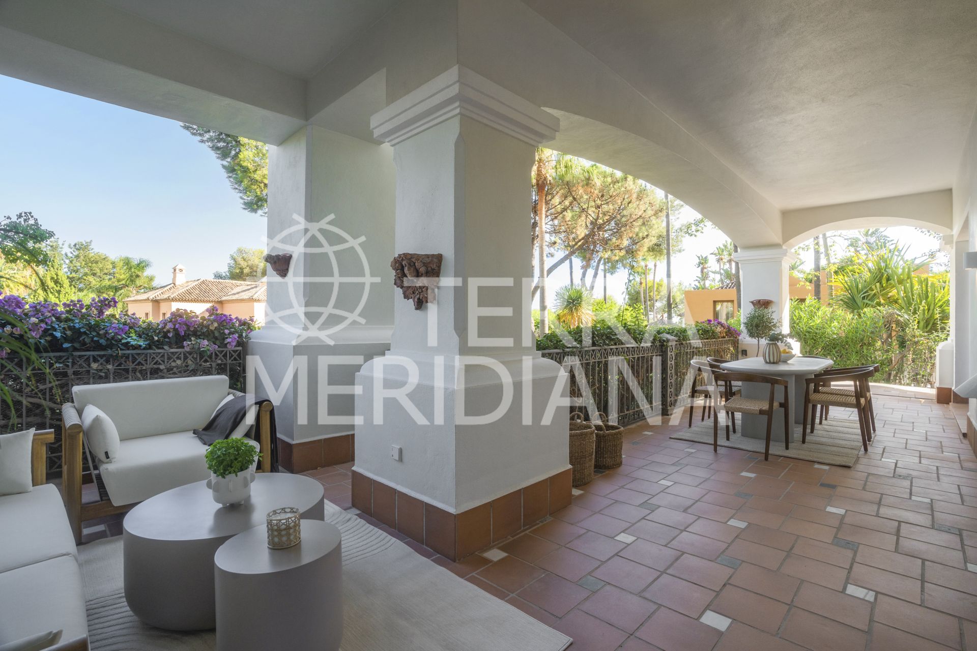 Ground Floor Apartment in Altos Reales, Marbella