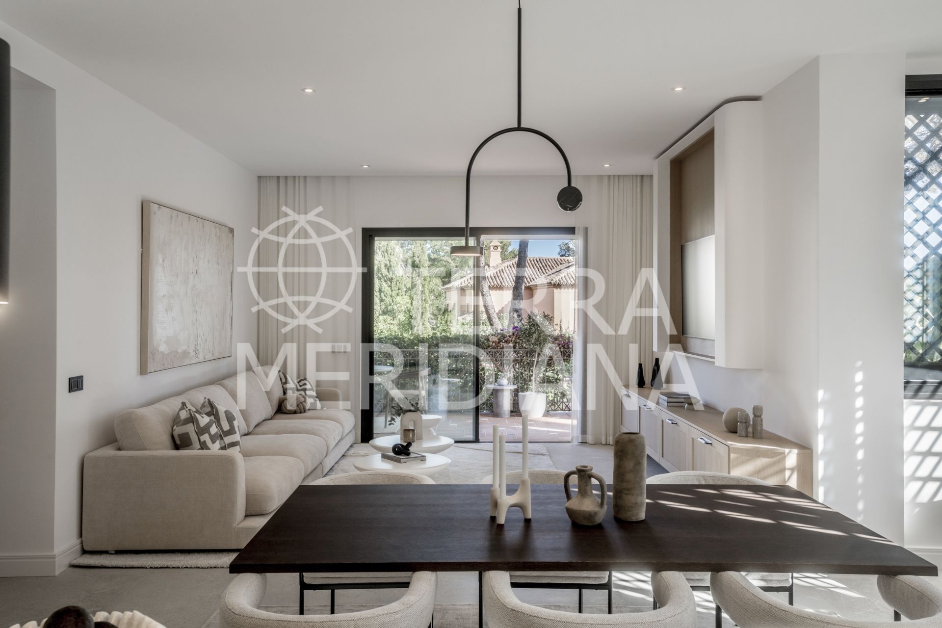 Ground Floor Apartment in Altos Reales, Marbella