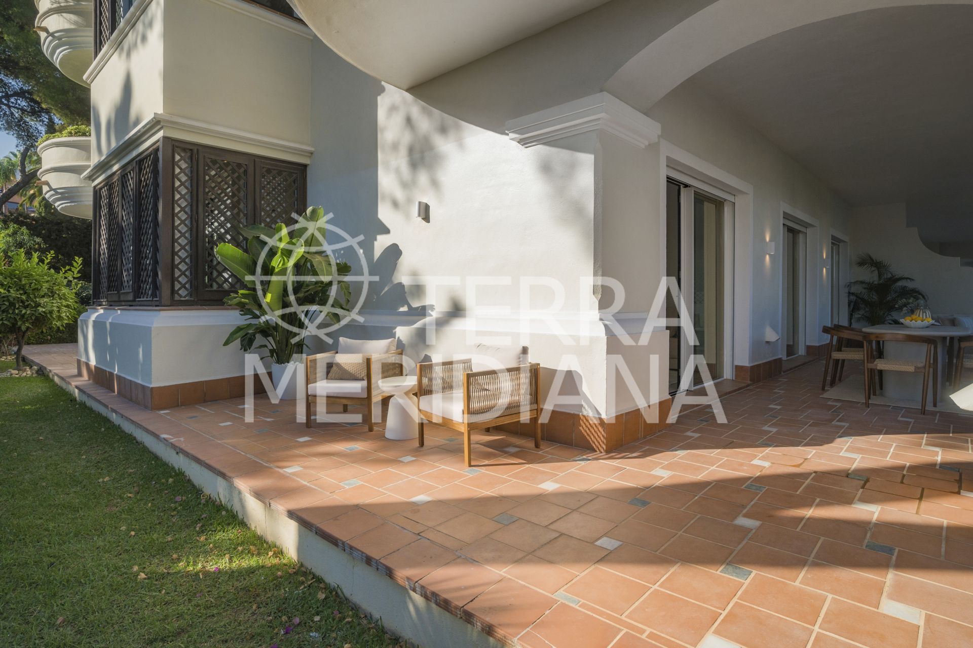 Ground Floor Apartment in Altos Reales, Marbella