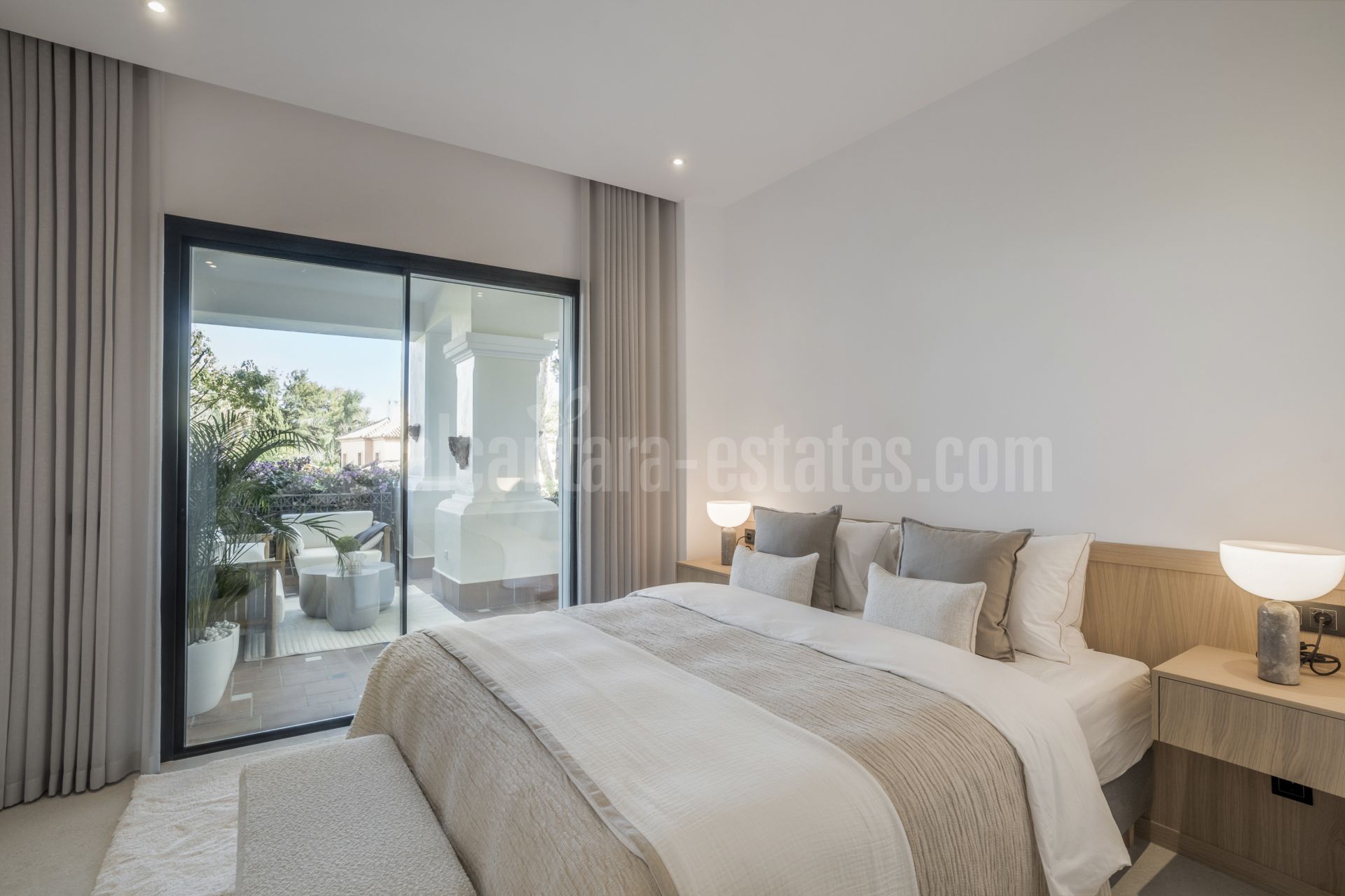 Apartamento Planta Baja en Altos Reales, Marbella