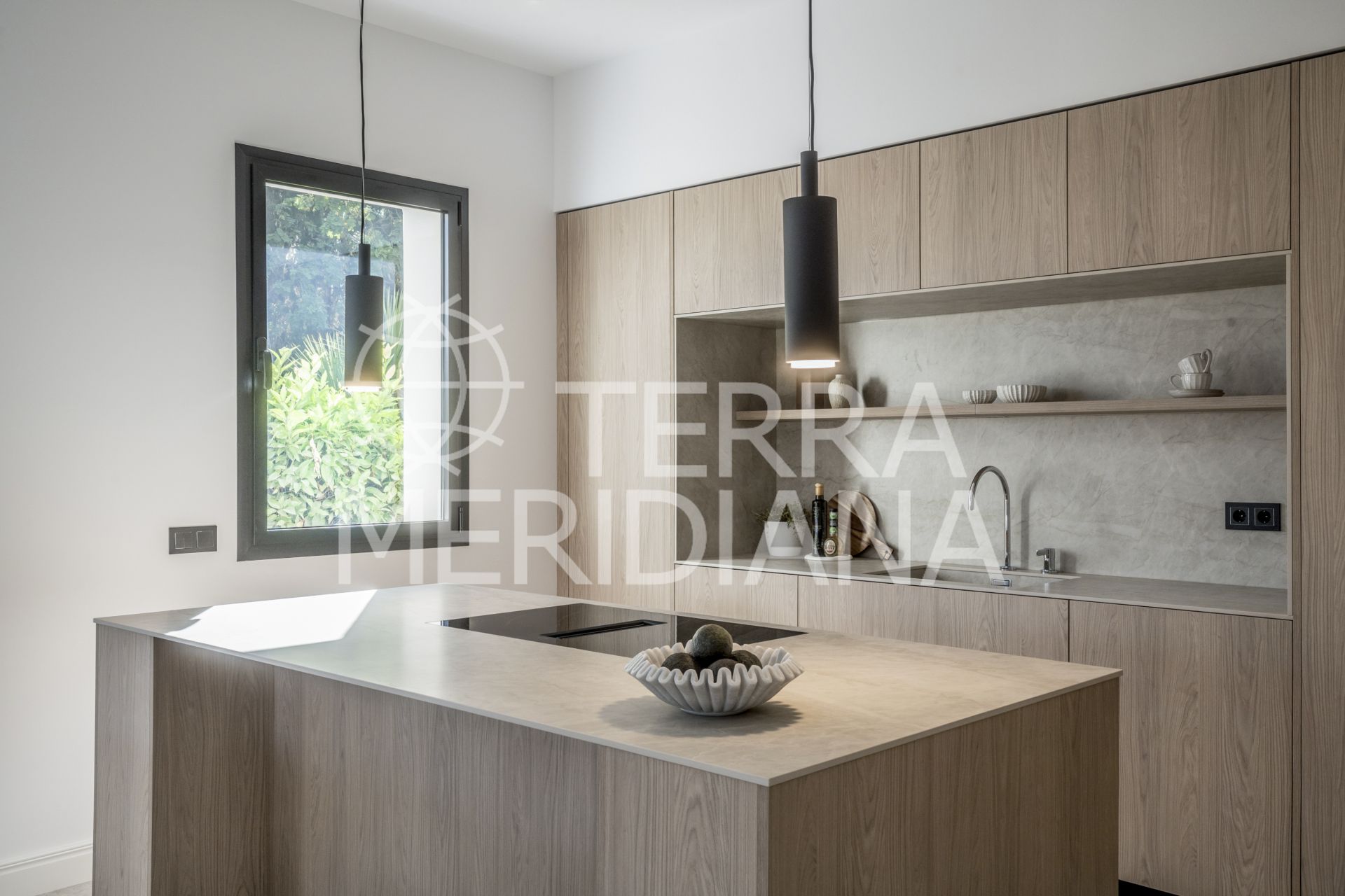 Ground Floor Apartment in Altos Reales, Marbella