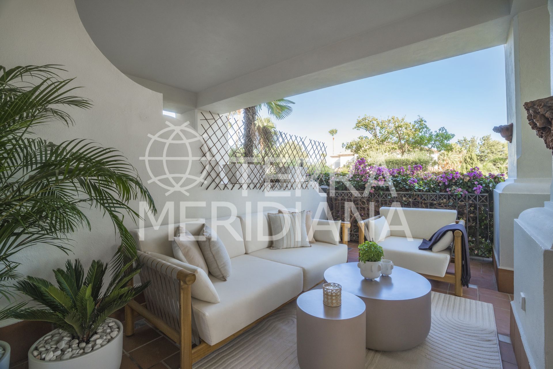Ground Floor Apartment in Altos Reales, Marbella
