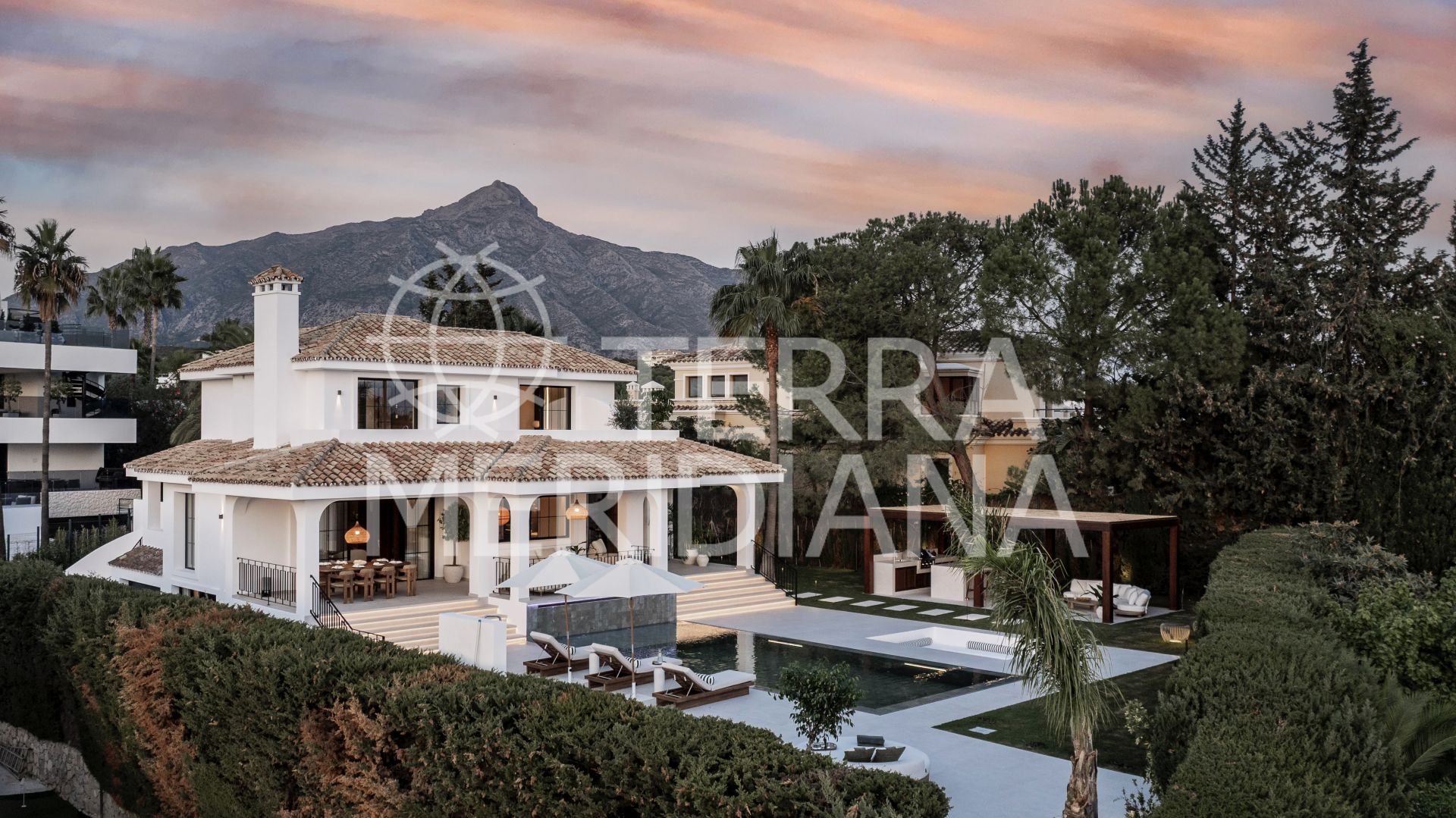 Villa in Nueva Andalucia, Marbella