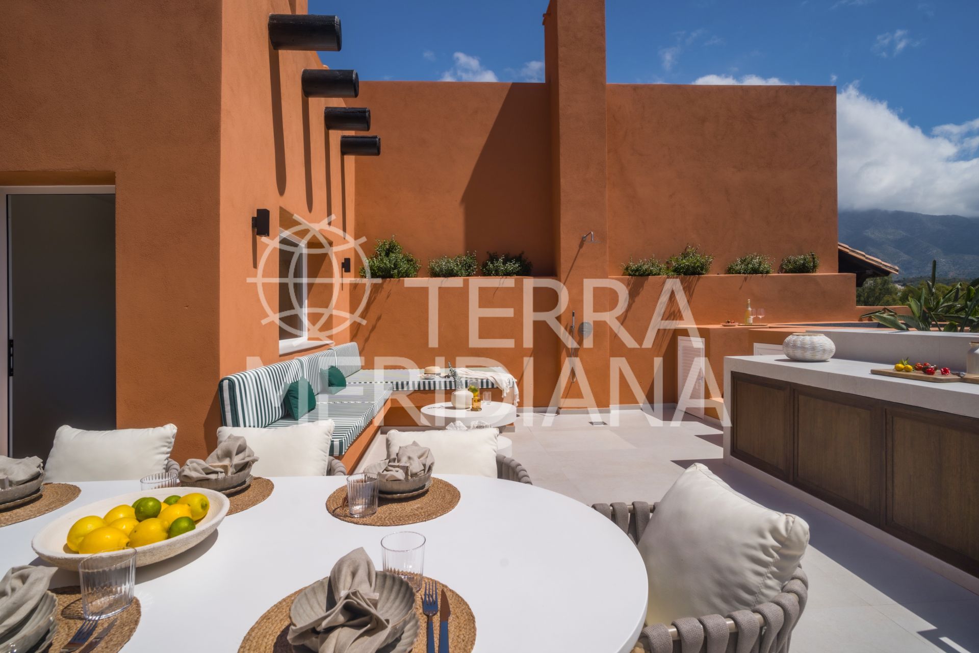 Duplex Penthouse in Alminar de Marbella, Marbella