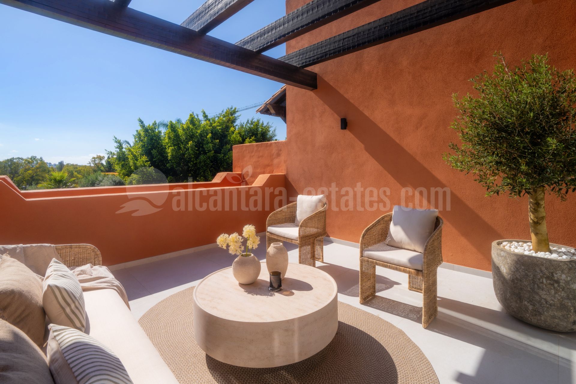 Atico Duplex en Alminar de Marbella, Marbella