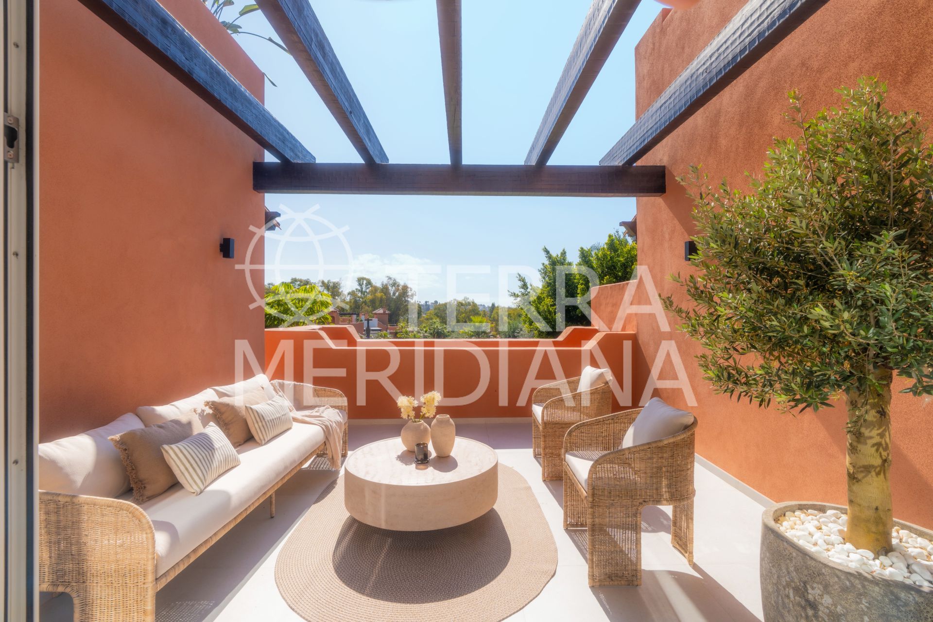 Duplex Penthouse in Alminar de Marbella, Marbella