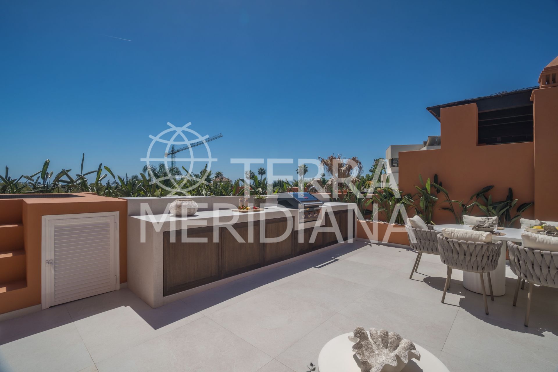Duplex Penthouse in Alminar de Marbella, Marbella