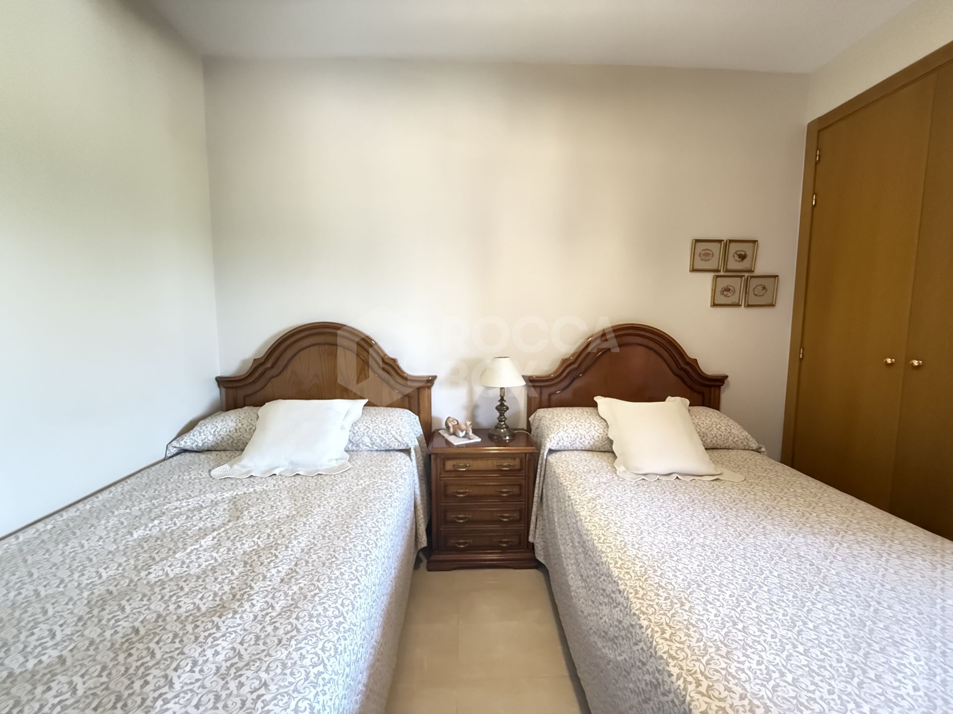 Apartment with sea views in Guadalmansa.